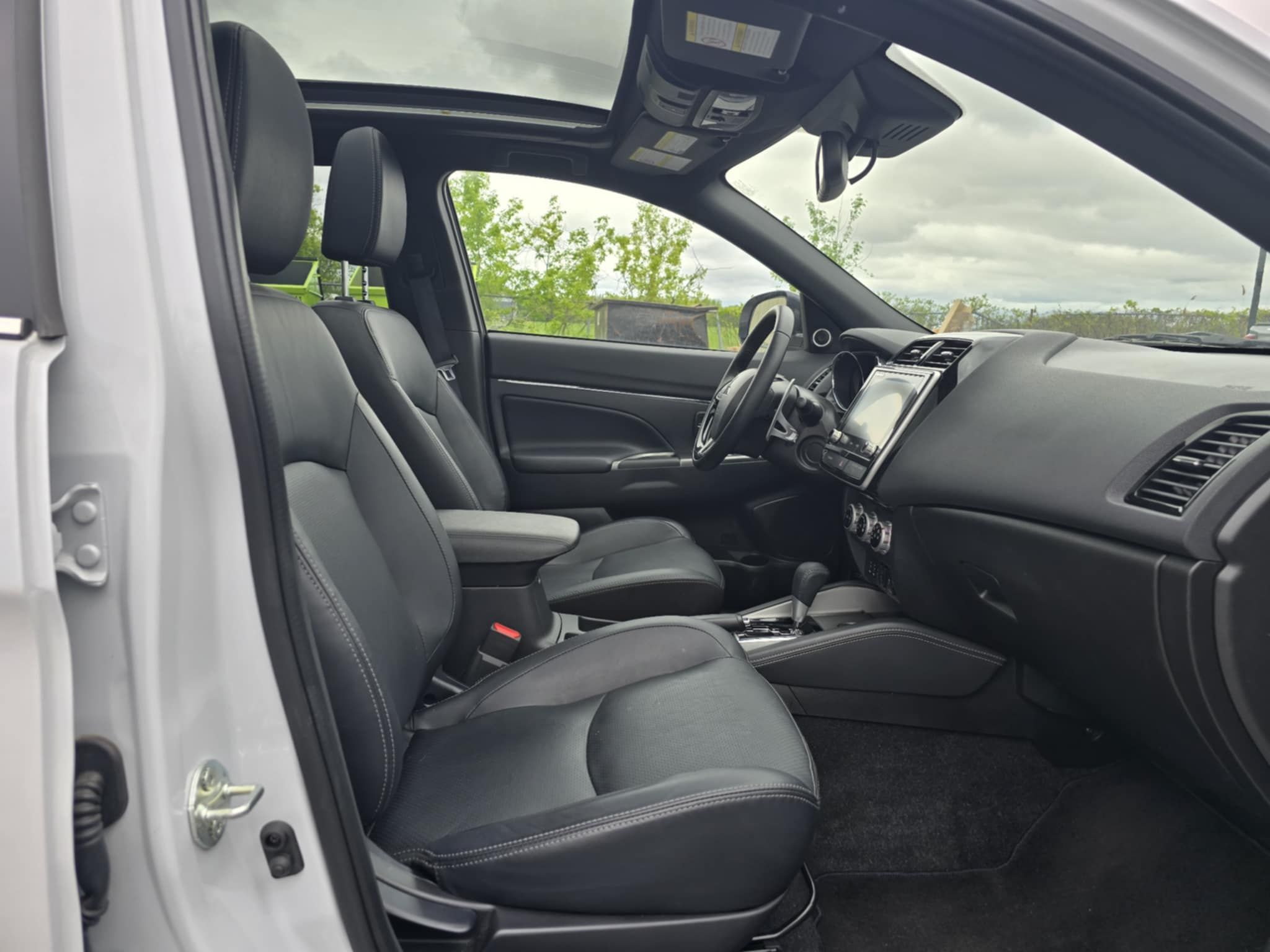 Mitsubishi RVR 2023 - Image 16