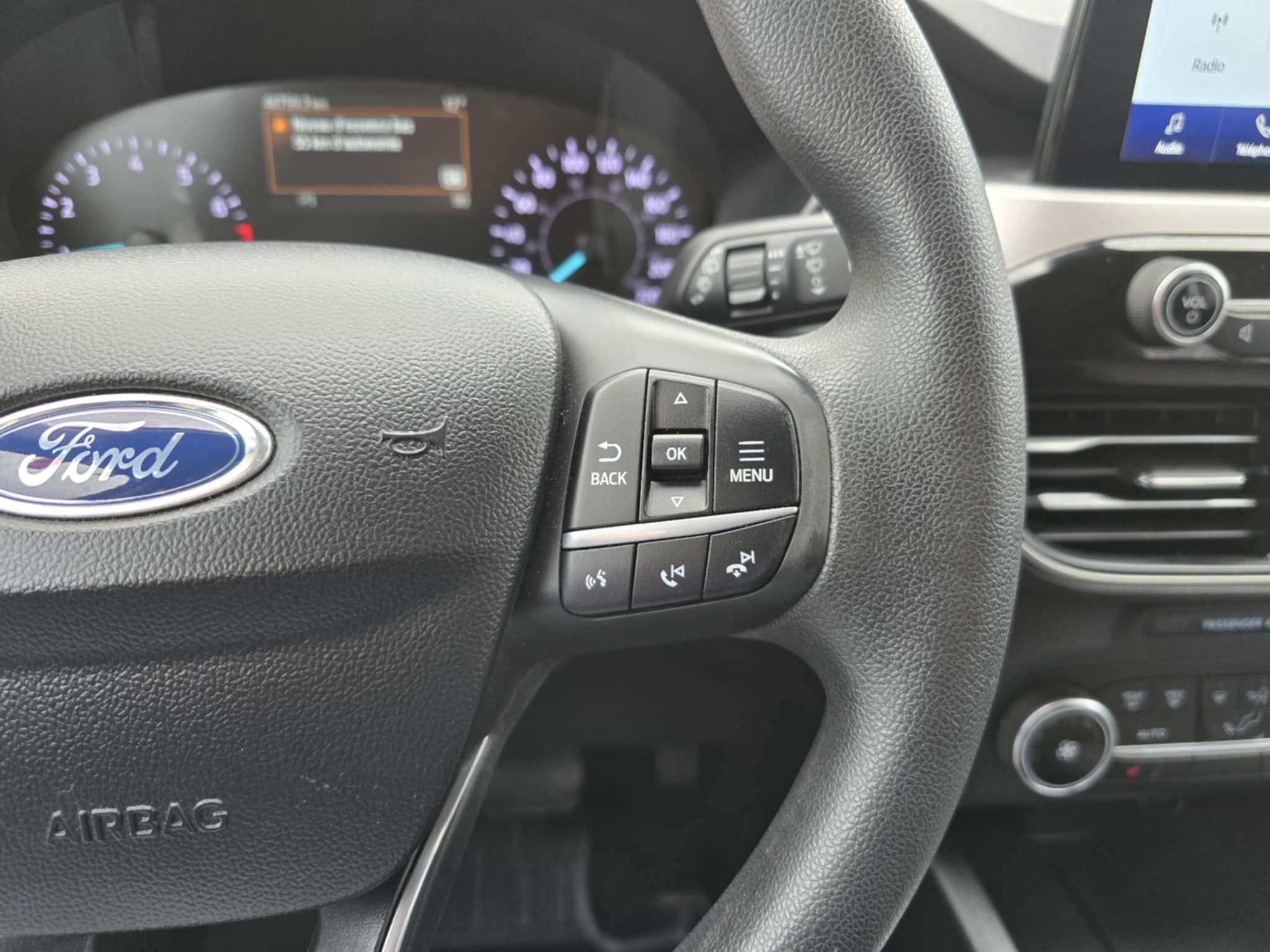 Ford Escape 2020 - Image 11
