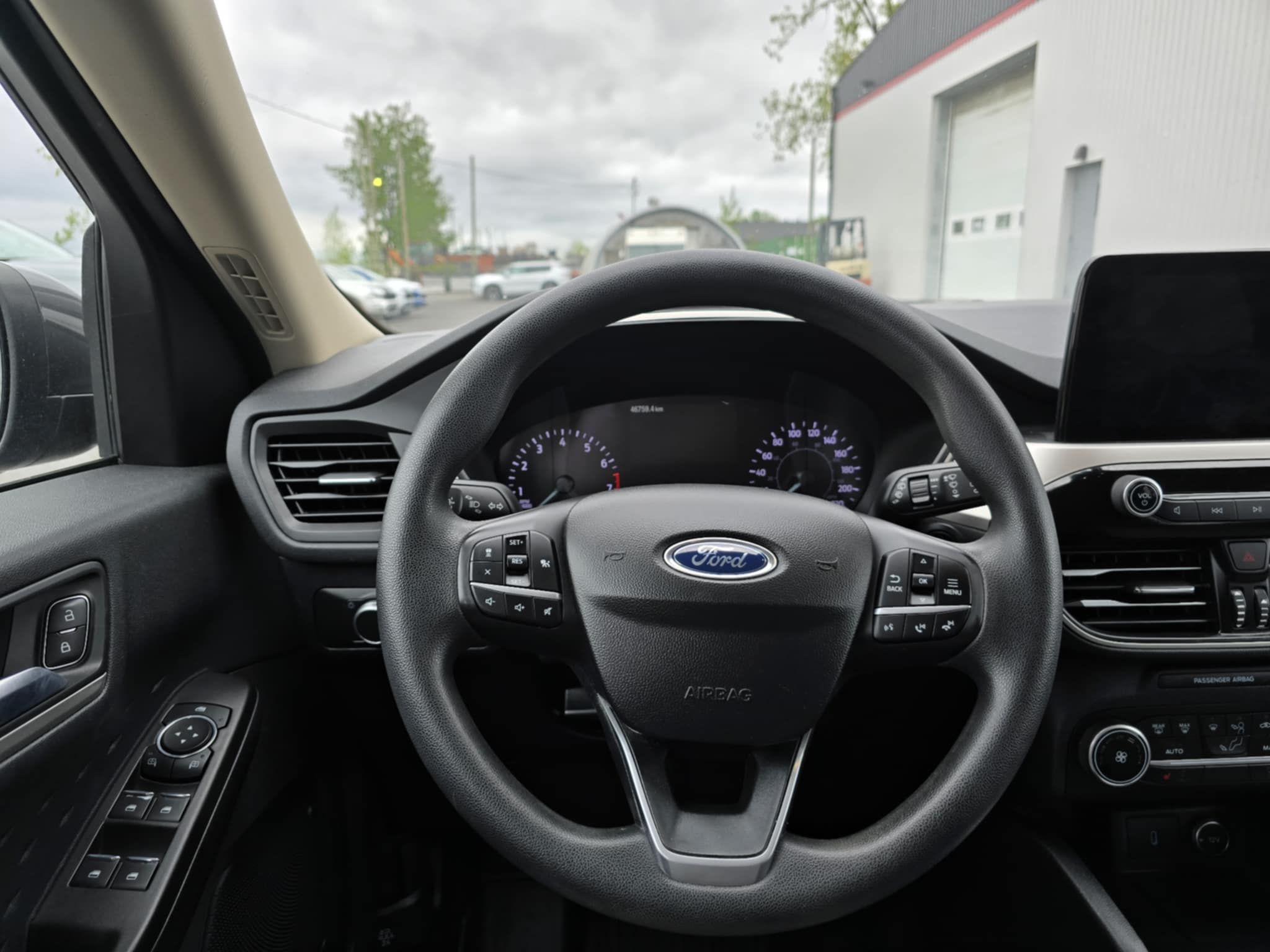 Ford Escape 2020 - Image 10
