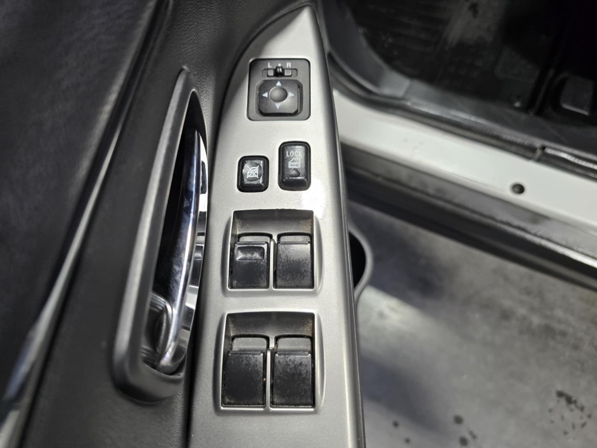 Mitsubishi RVR 2018 - Image 6