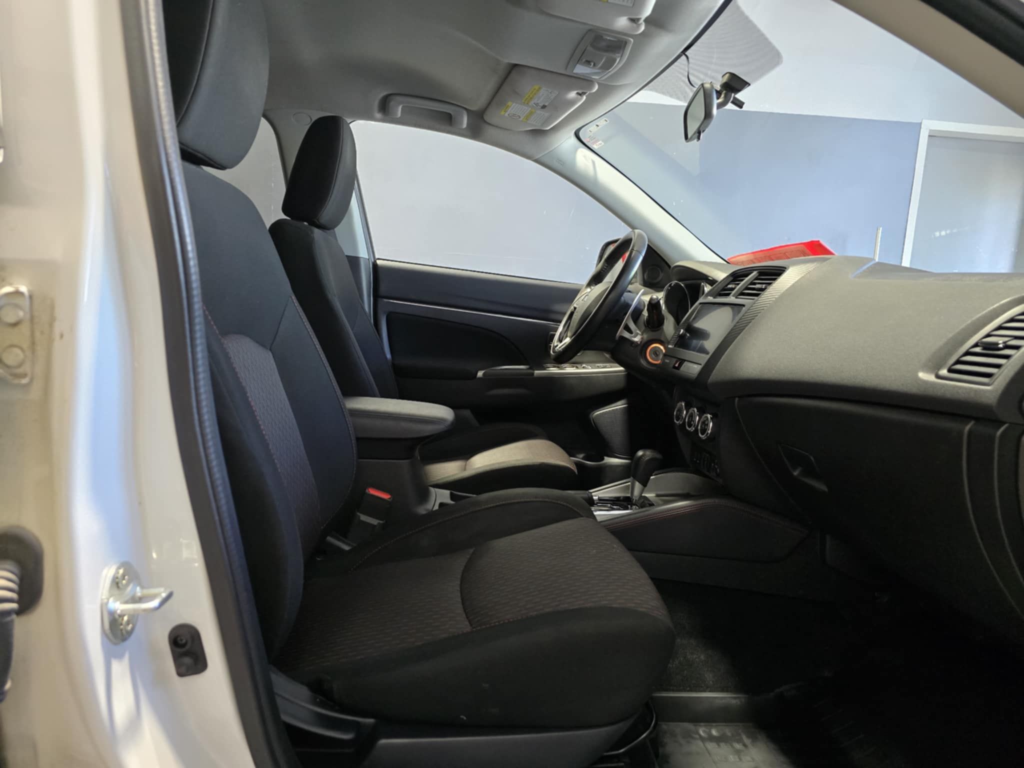 Mitsubishi RVR 2018 - Image 18