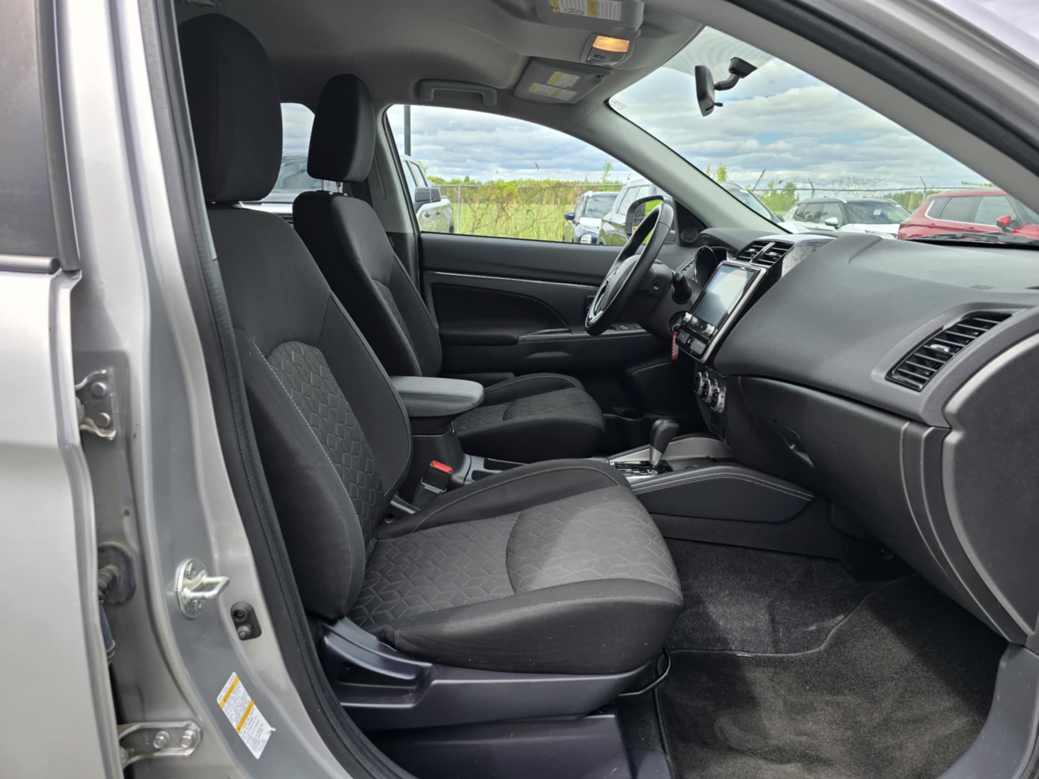Mitsubishi RVR 2020 - Image 14