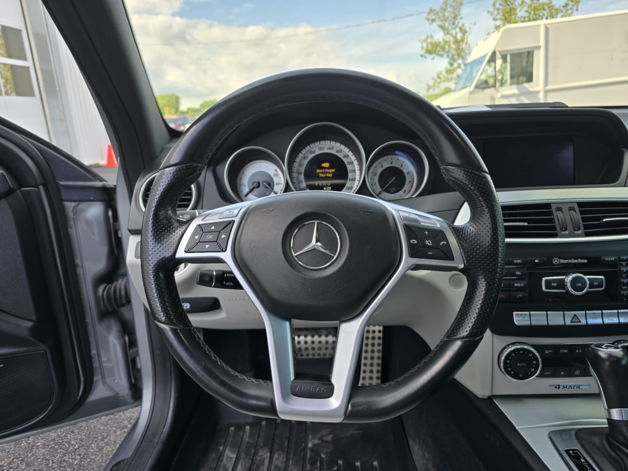 Mercedes-Benz C-Class 2013 - Image 12