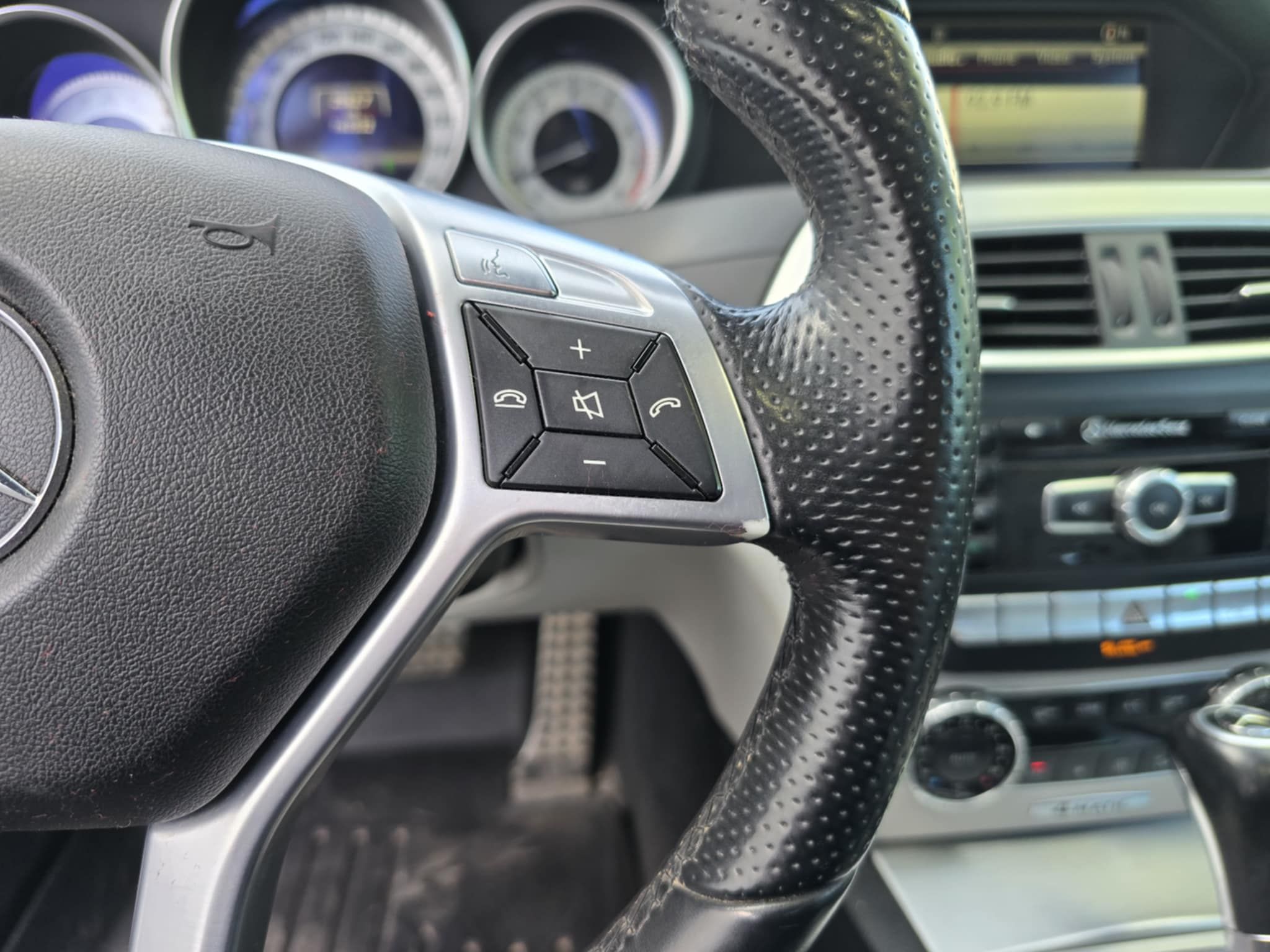 Mercedes-Benz C-Class 2013 - Image 15