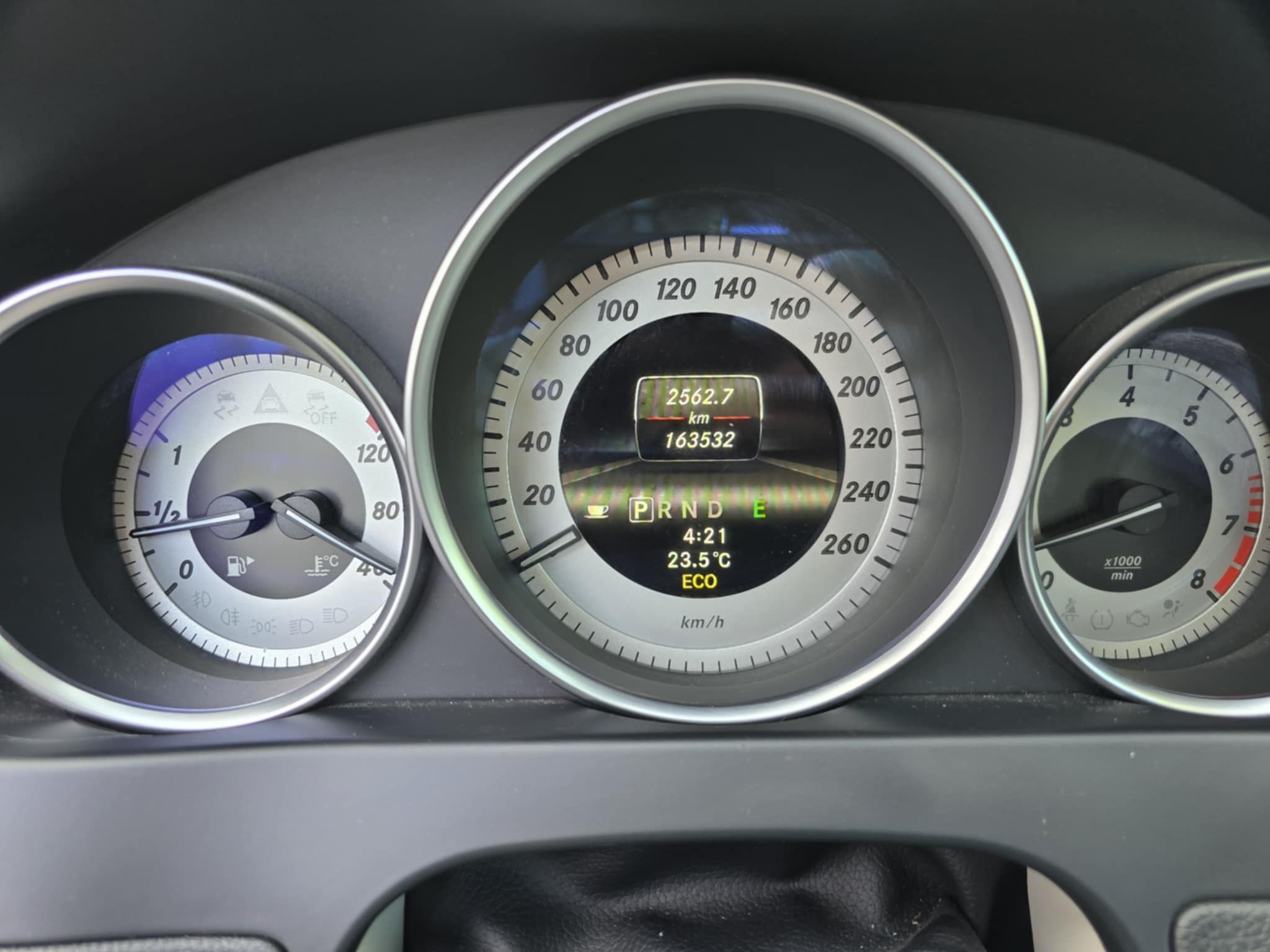 Mercedes-Benz C-Class 2013 - Image 16