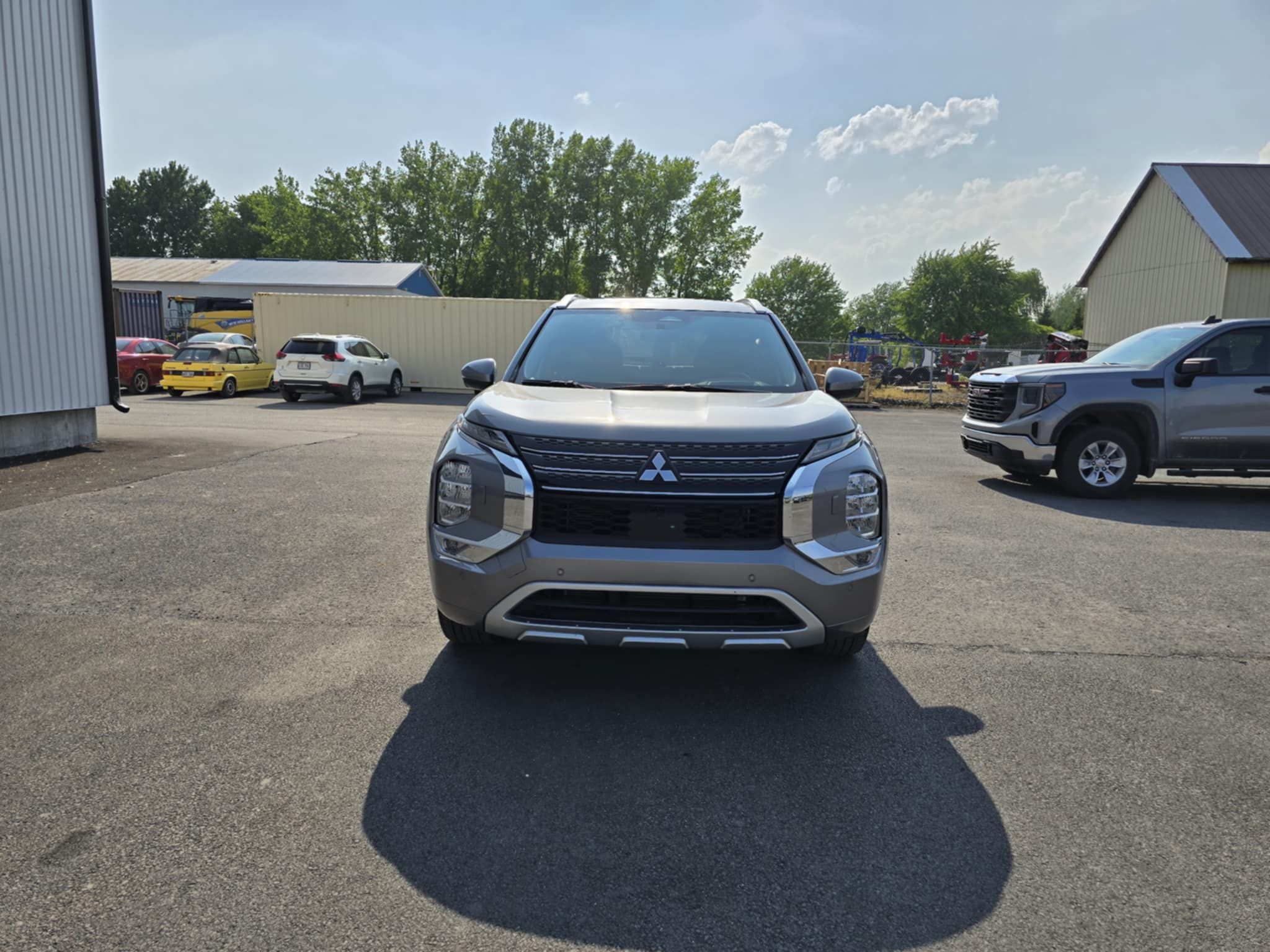 Mitsubishi Outlander 2023 - Image 29