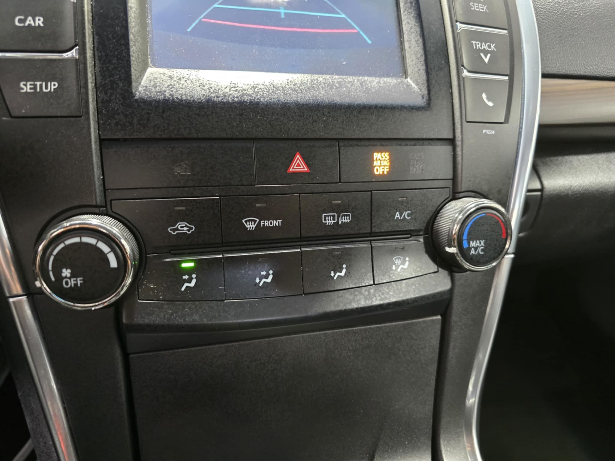 Toyota Camry 2016 - Image 18