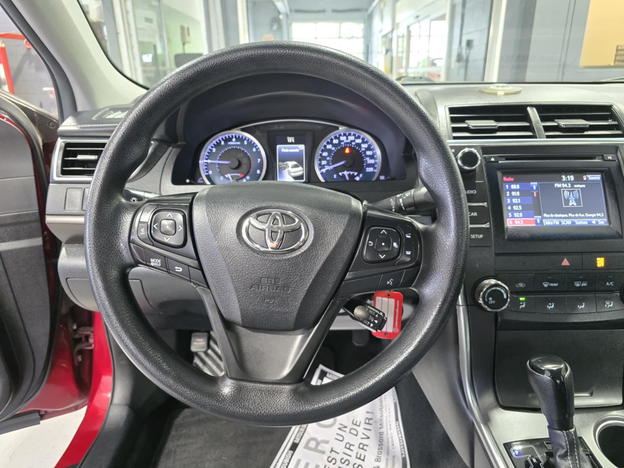 Toyota Camry 2016 - Image 9