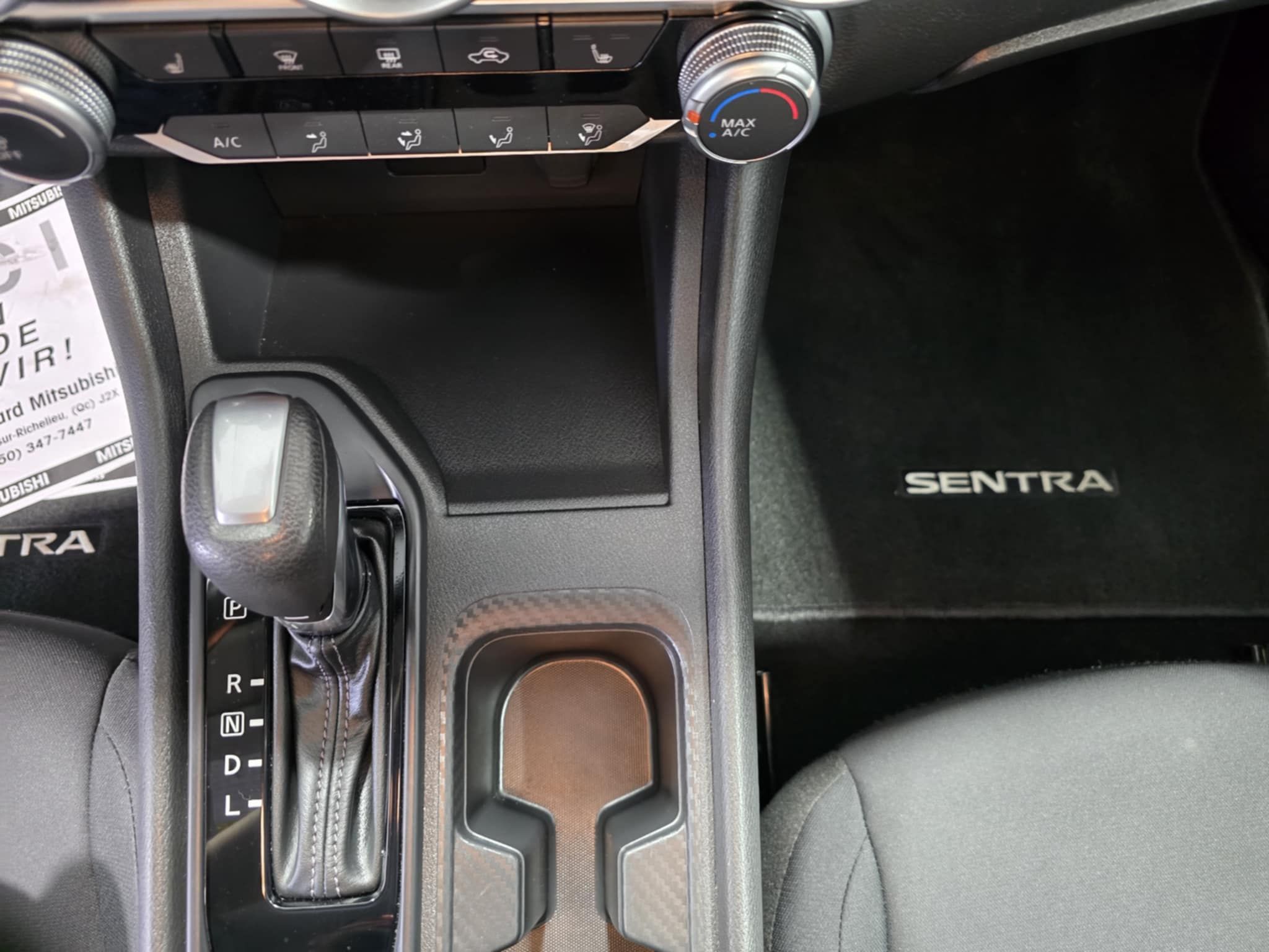 Nissan Sentra 2023 - Image 13