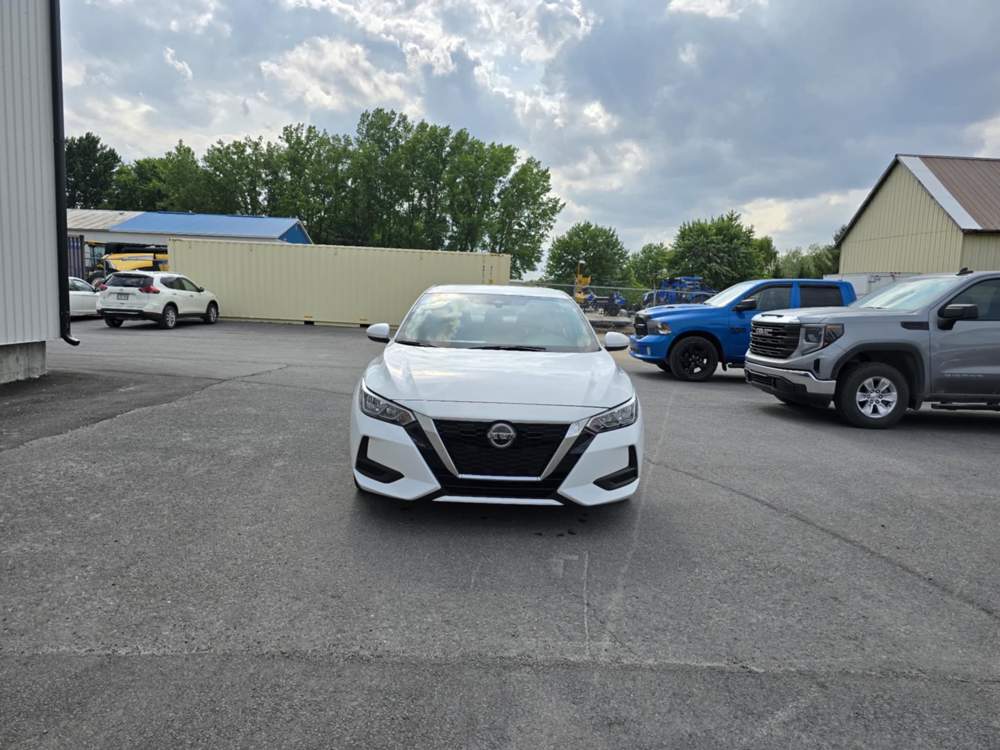 Nissan Sentra 2023 - Image 23