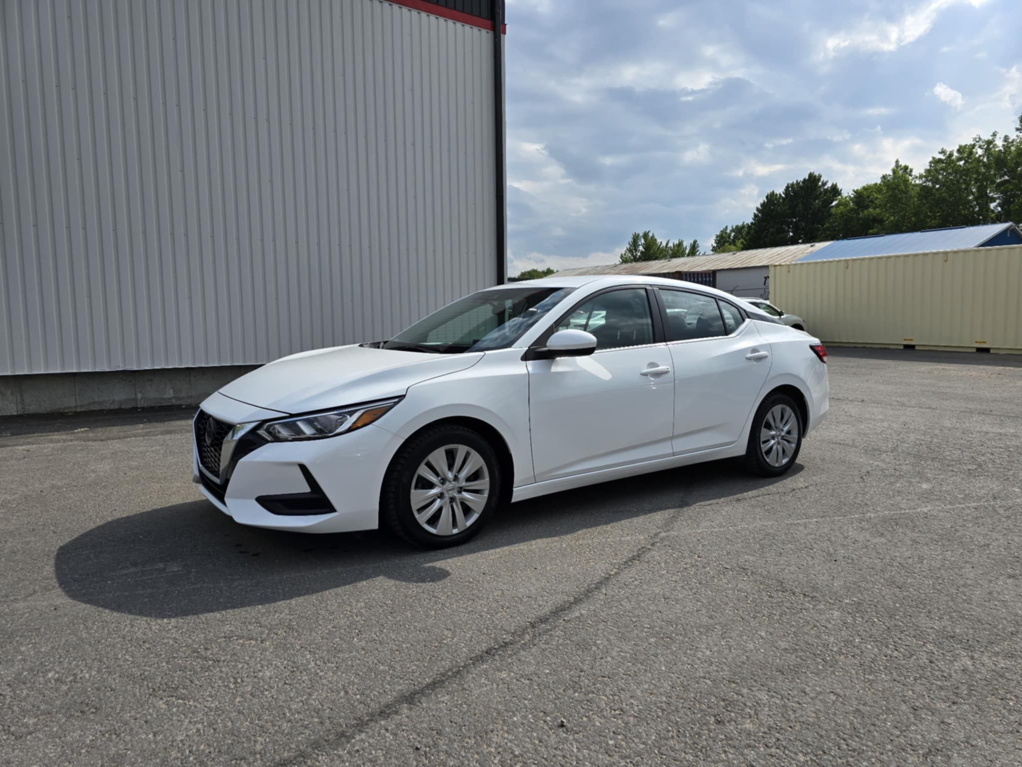Nissan Sentra 2023 - Image 1