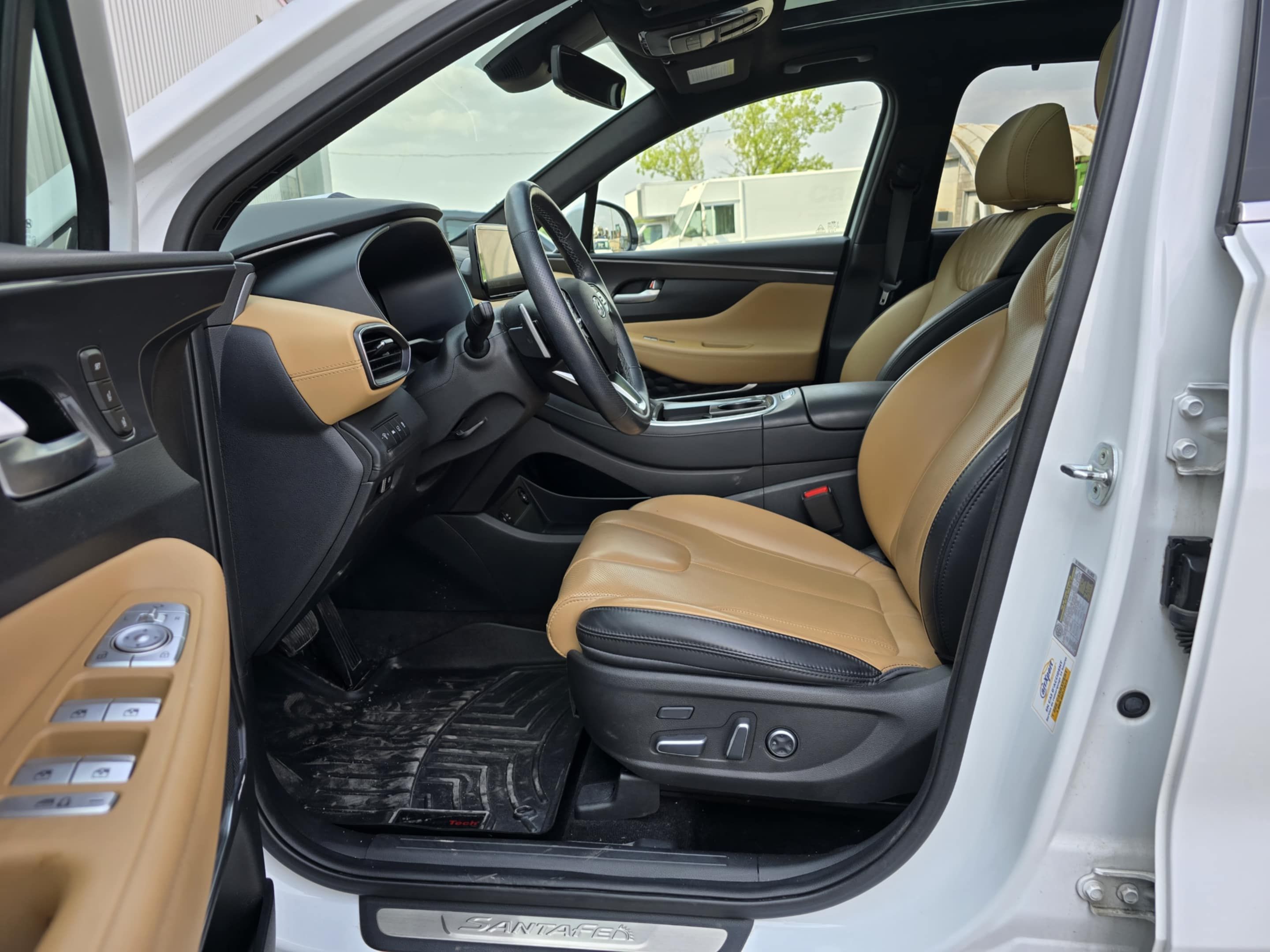 Hyundai Santa Fe 2022 - Image 7