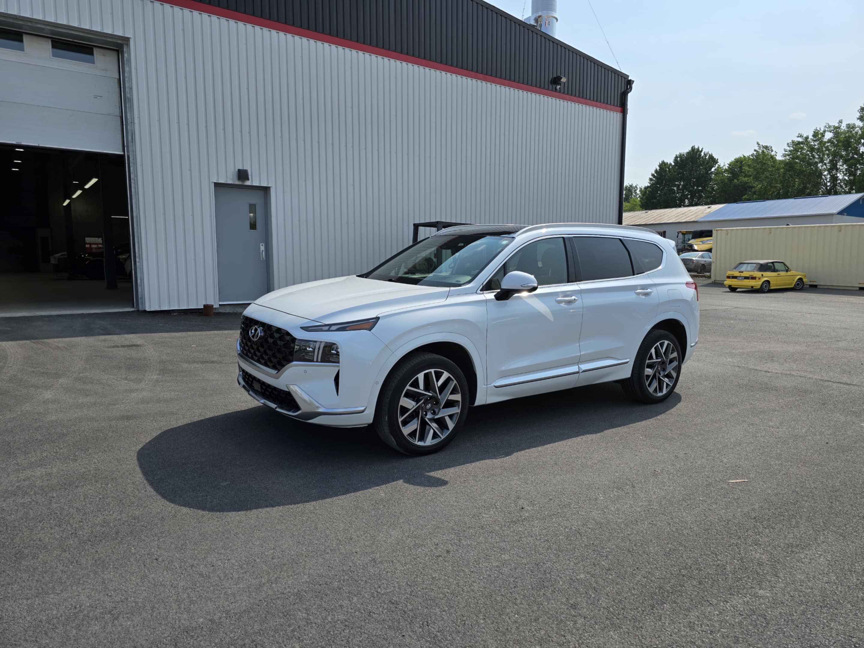 Hyundai Santa Fe 2022 - Image 1
