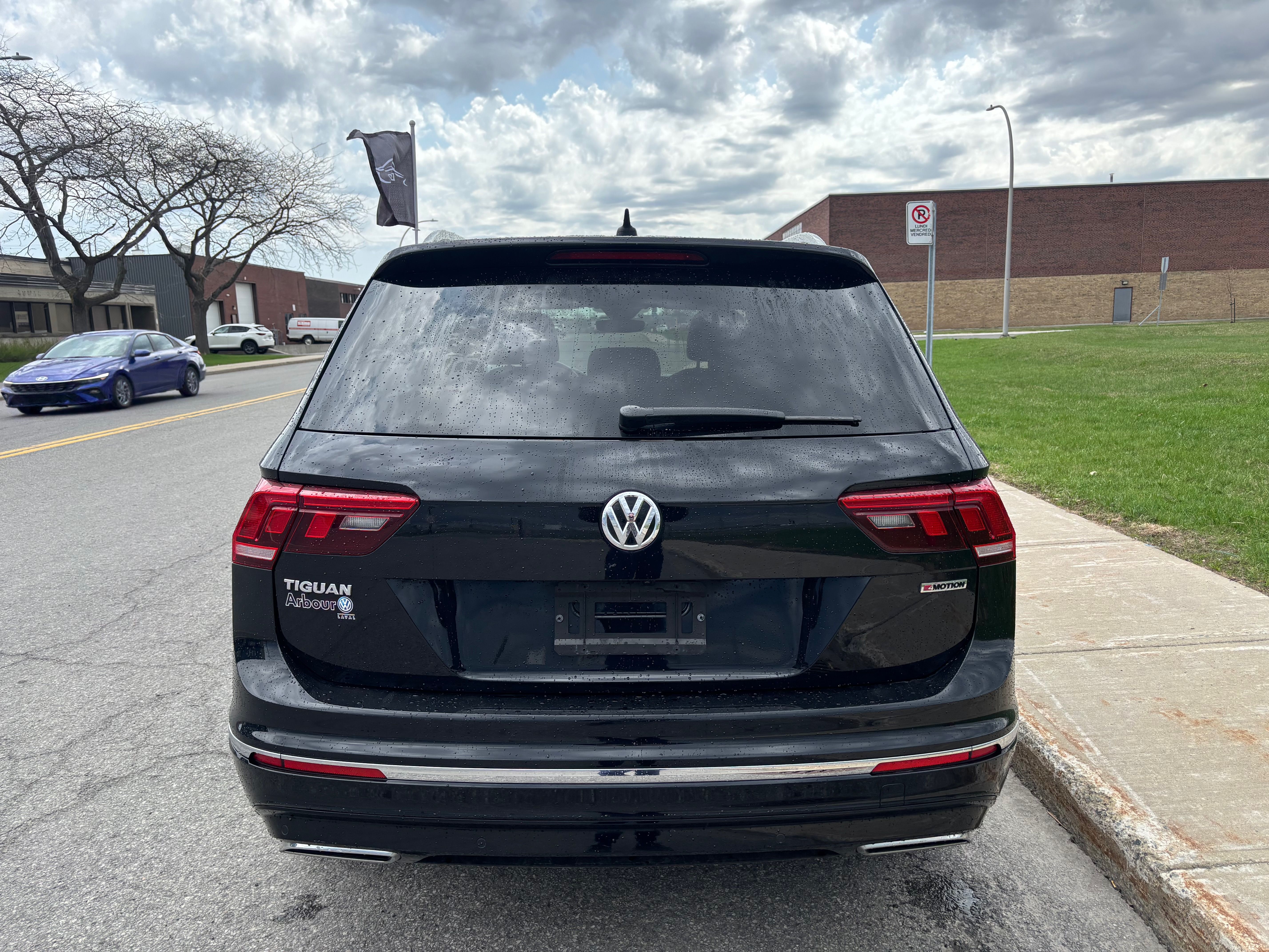 Volkswagen Tiguan 2021 - Image 4