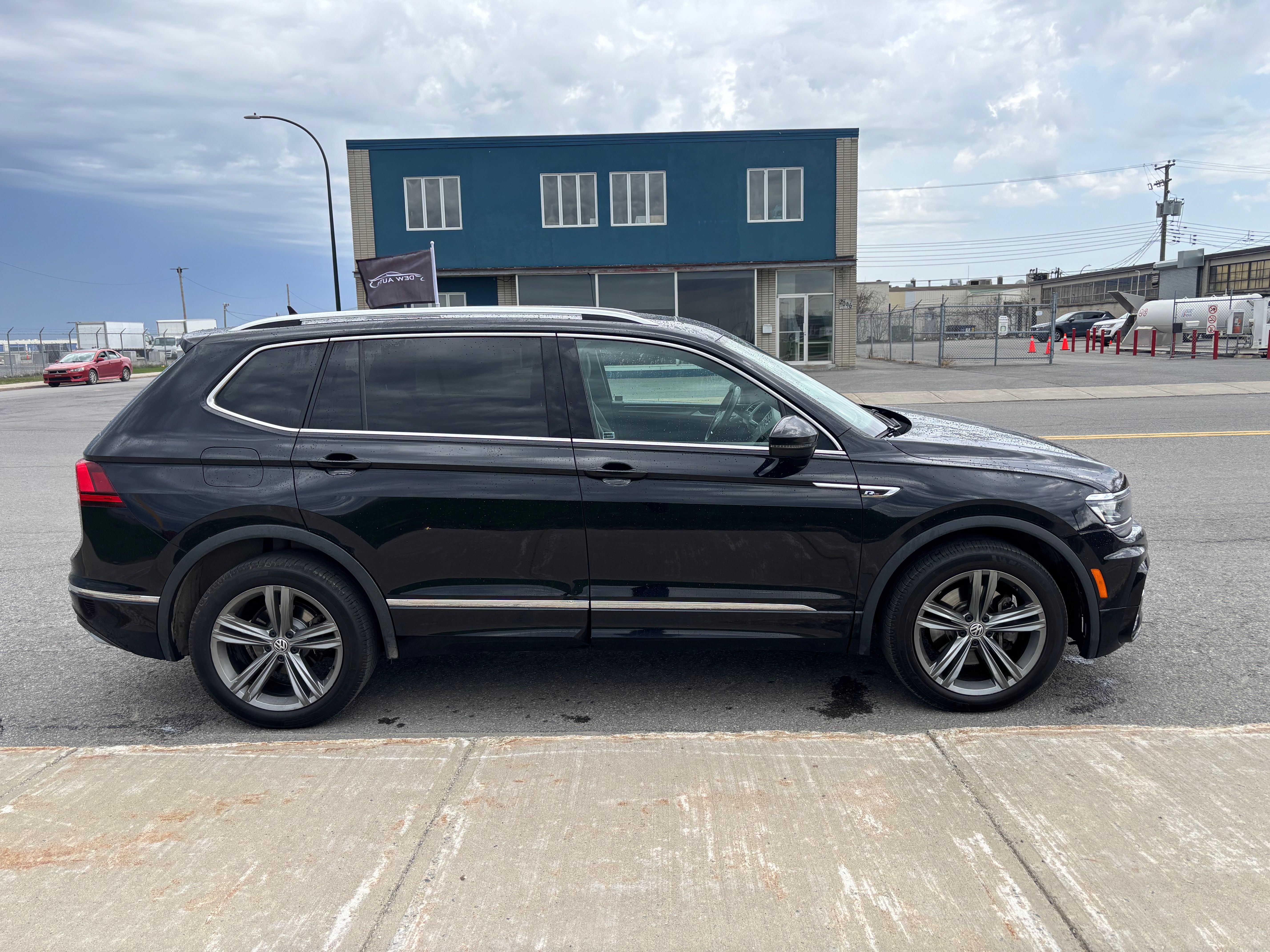 Volkswagen Tiguan 2021 - Image 6