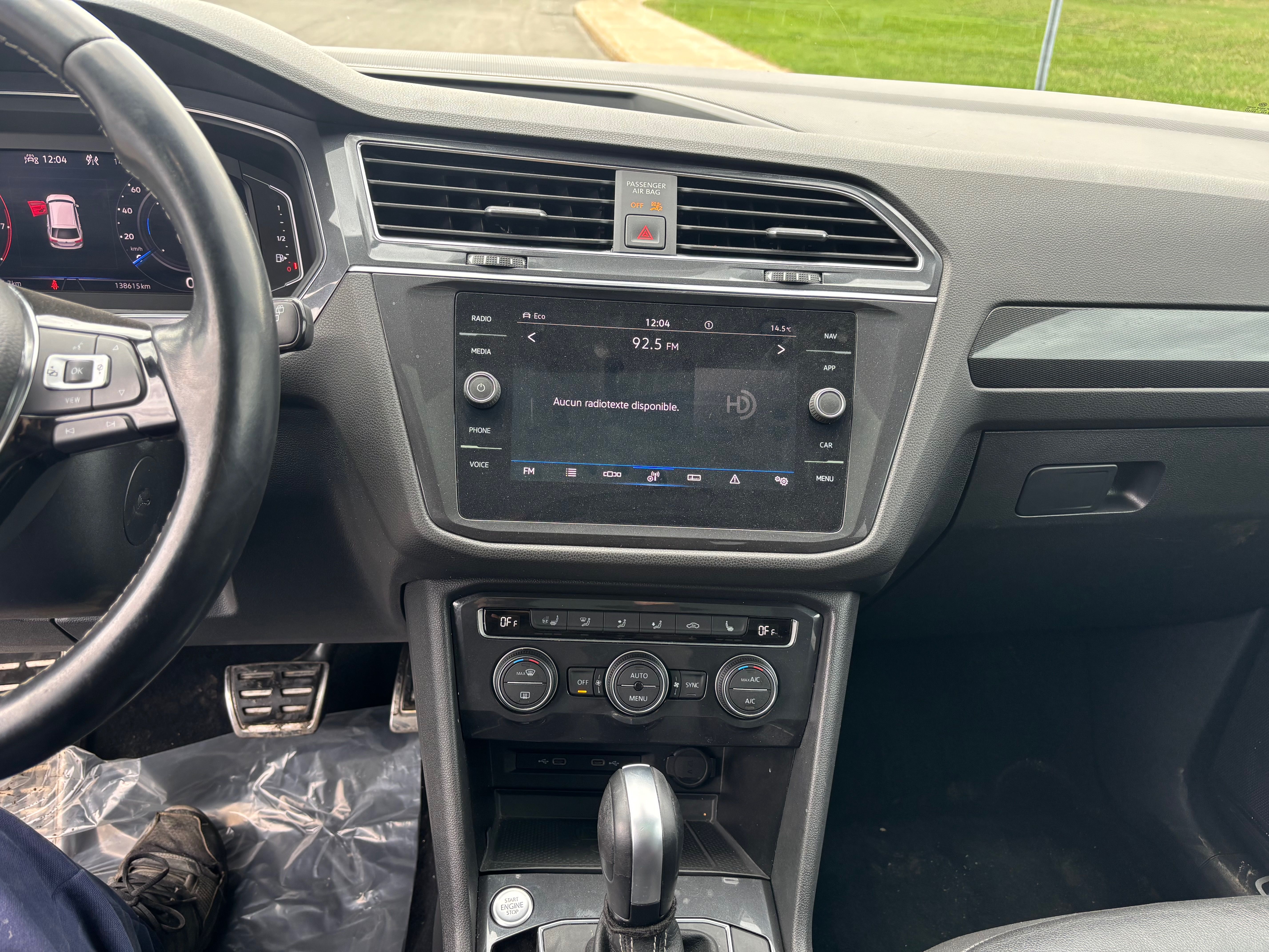 Volkswagen Tiguan 2021 - Image 15