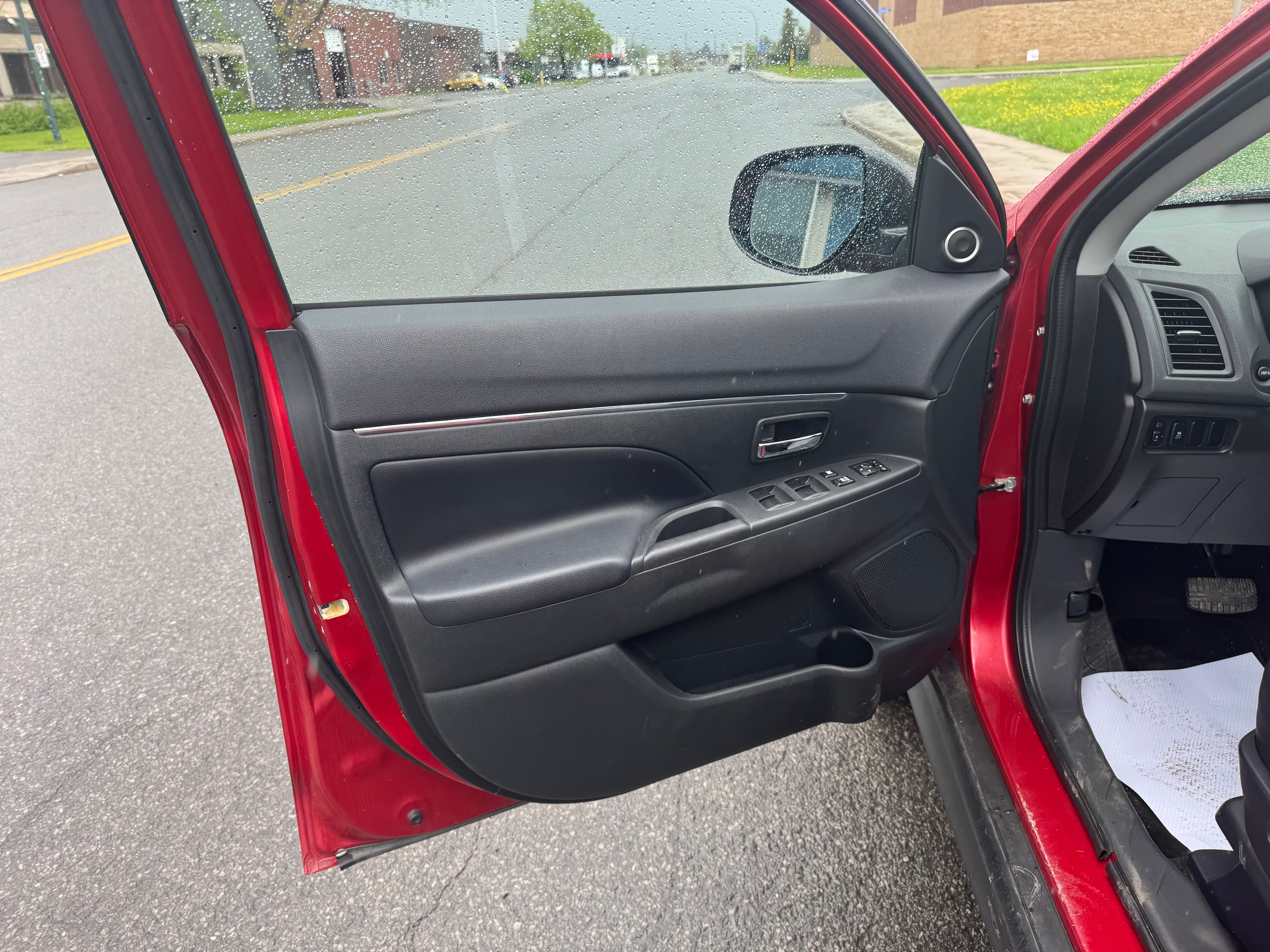 Mitsubishi RVR 2016 - Image 11