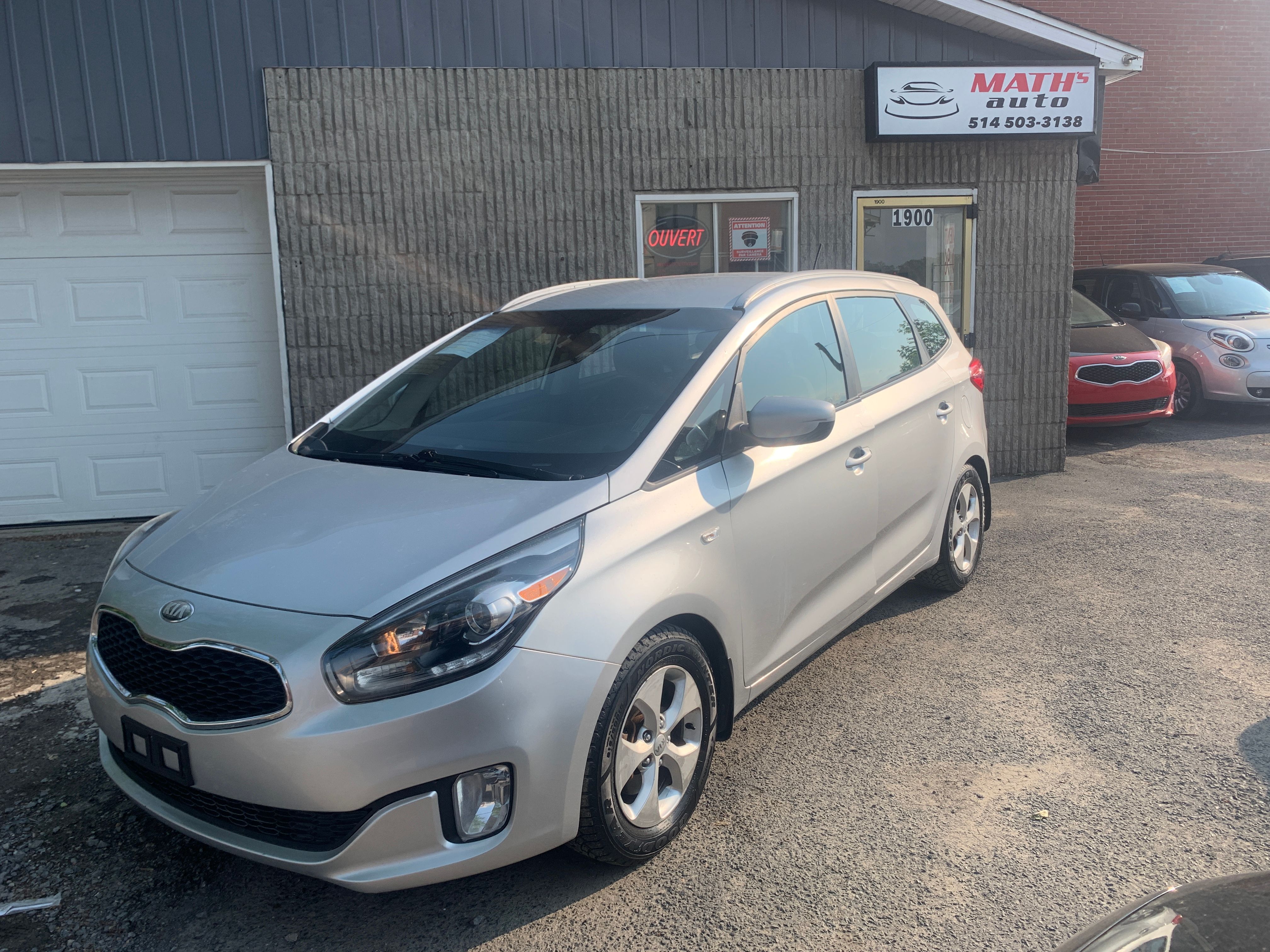 Kia Rondo 2014 - Image 1