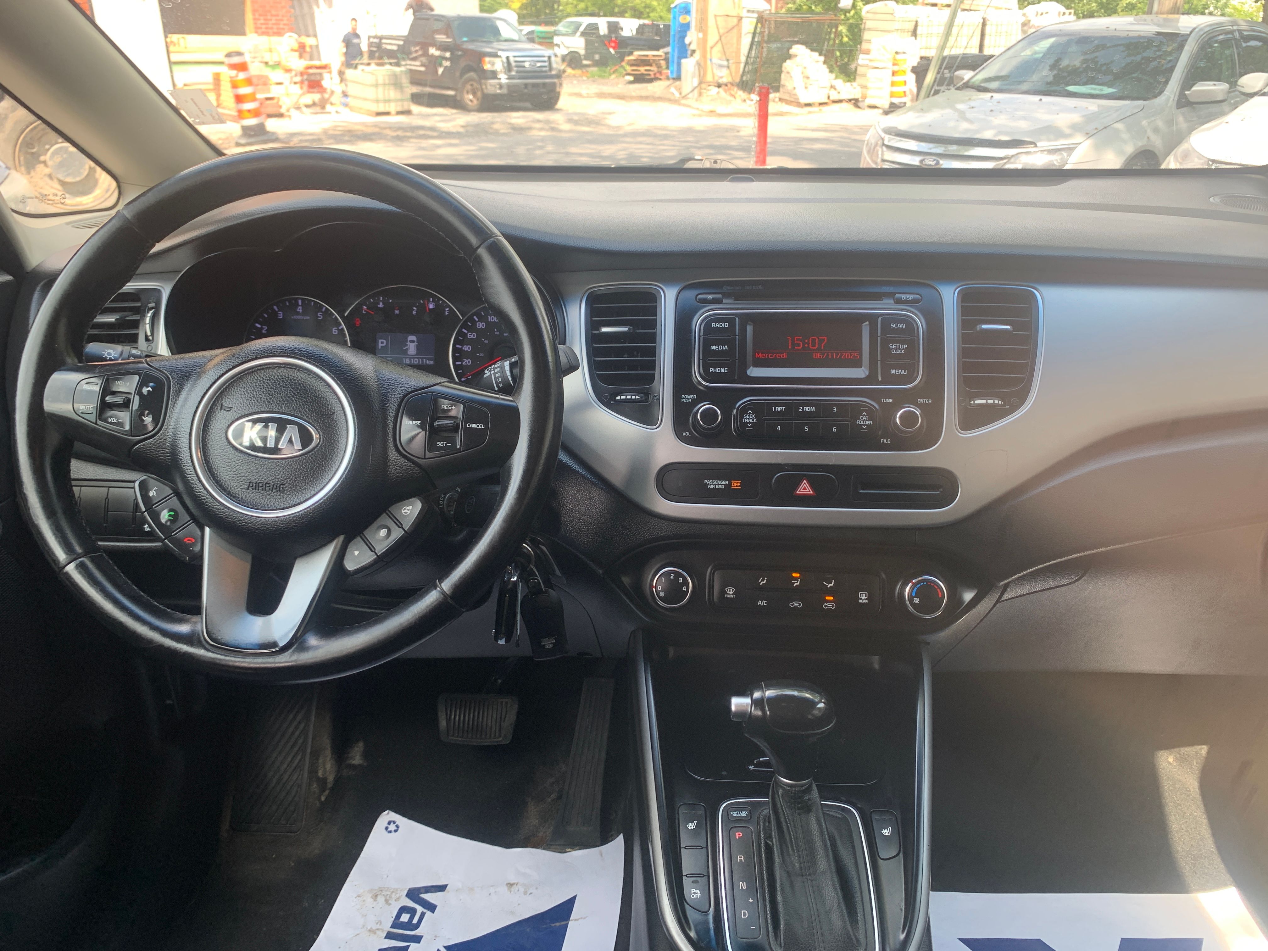 Kia Rondo 2014 - Image 14