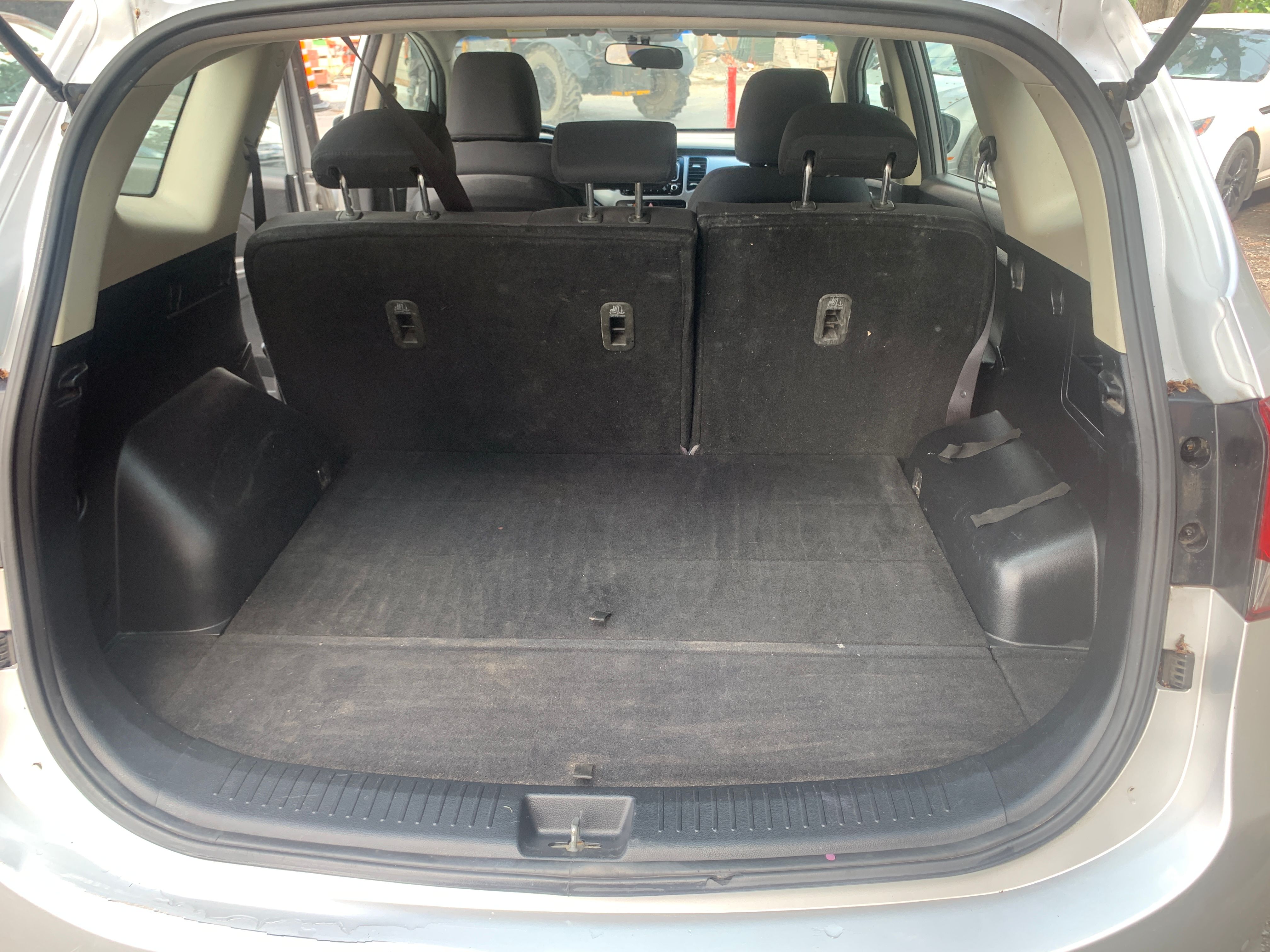 Kia Rondo 2014 - Image 11