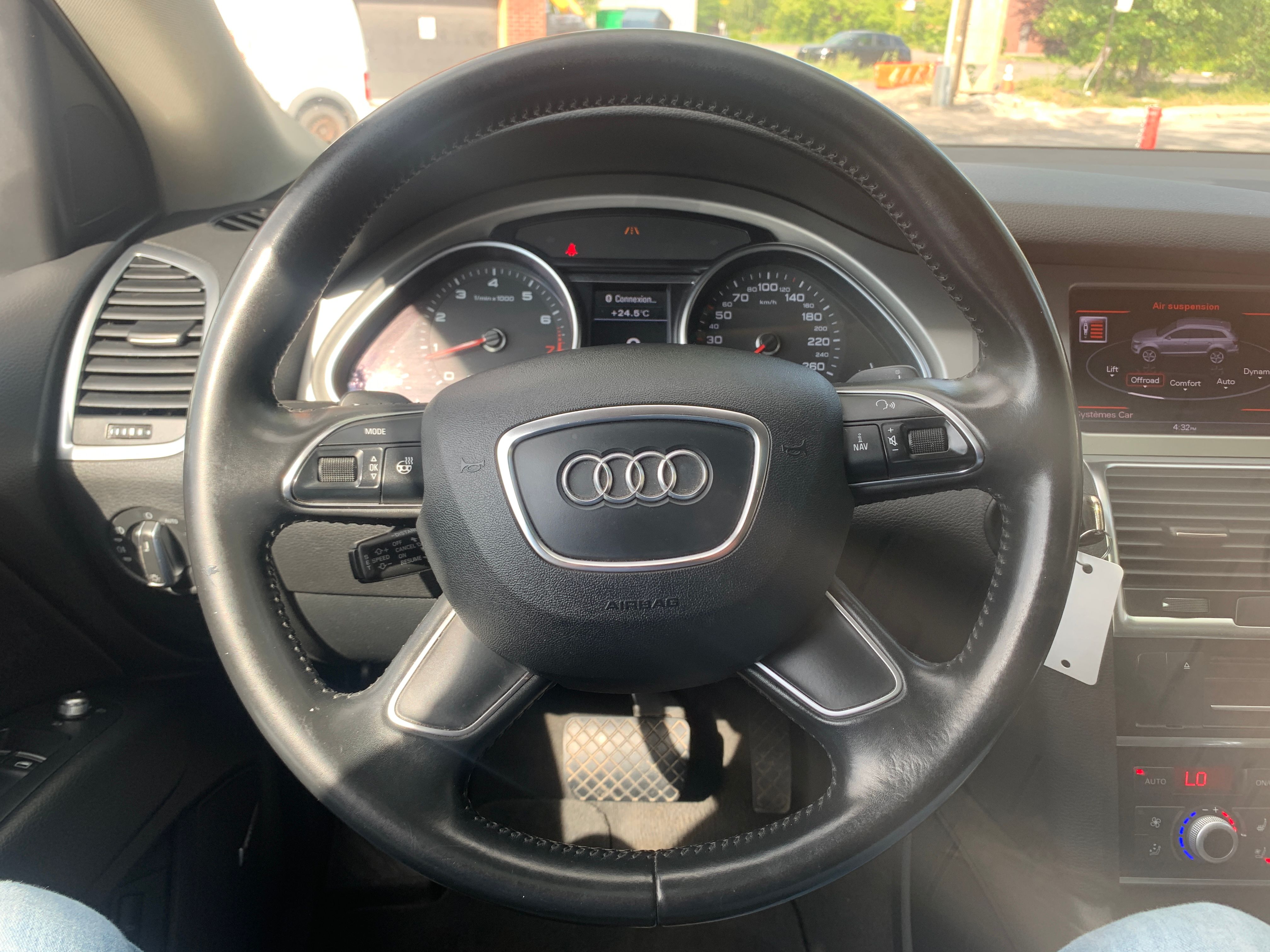 Audi Q7 2015 - Image 13
