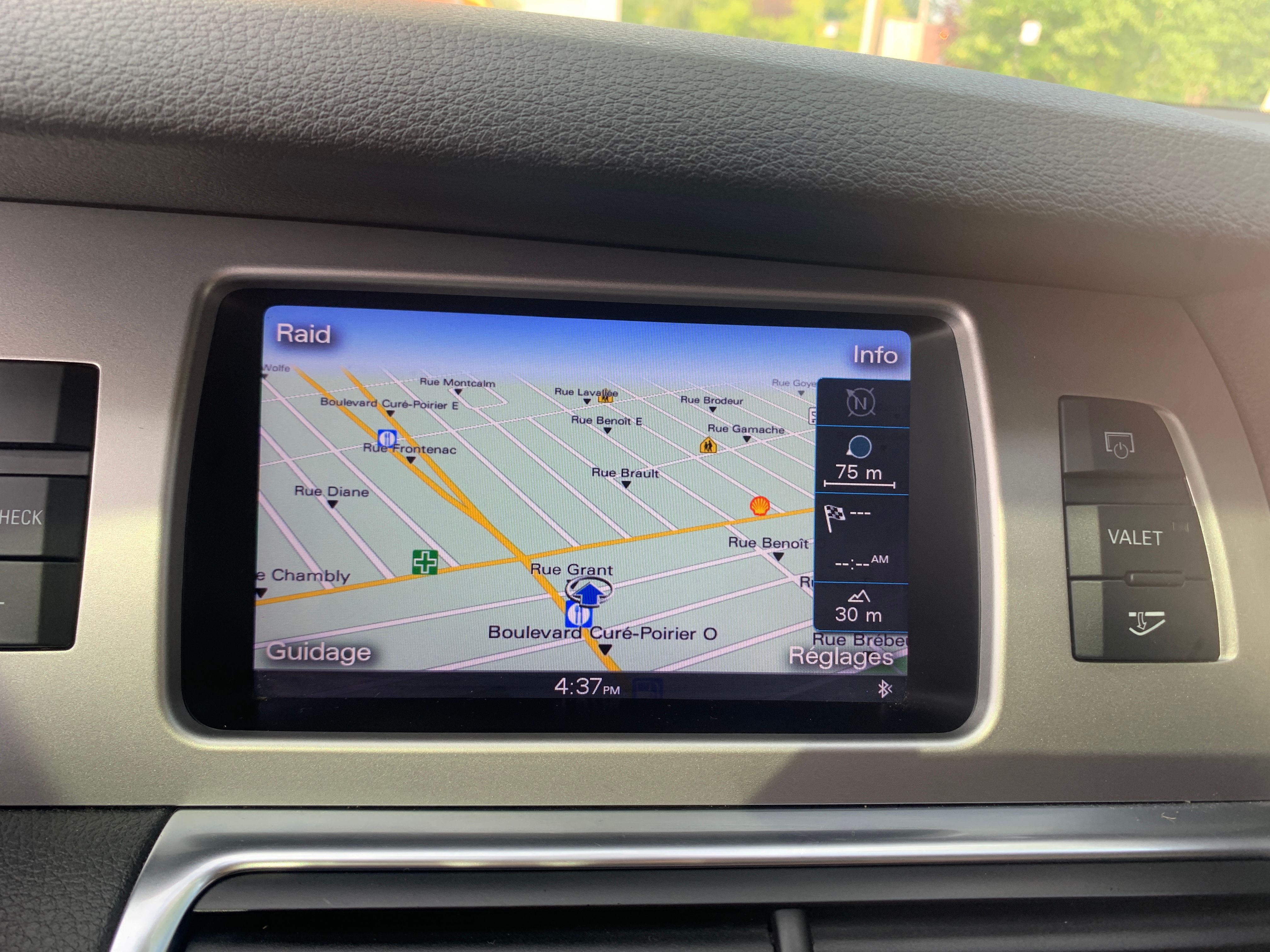Audi Q7 2015 - Image 22