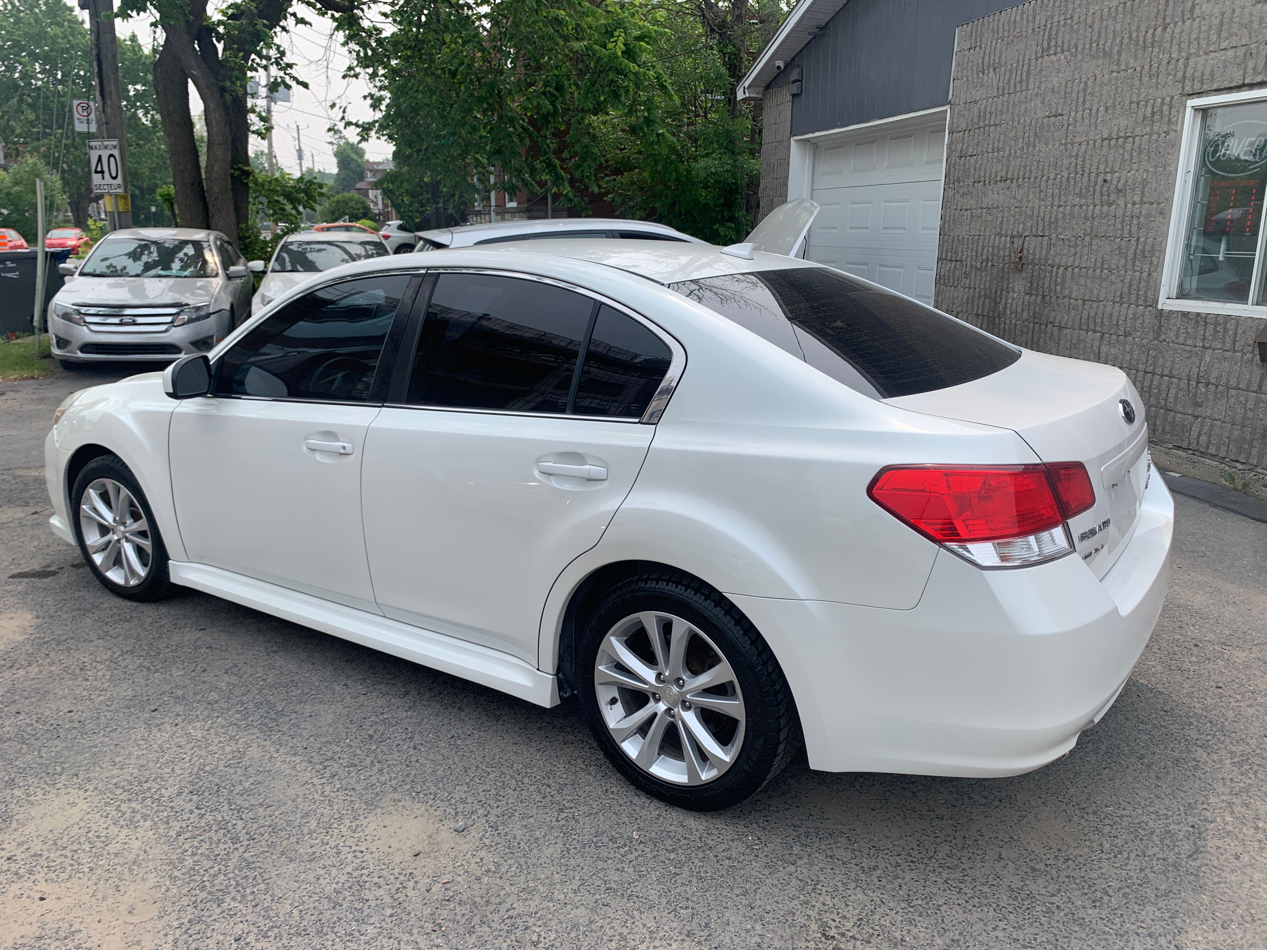 Subaru Legacy 2014 - Image 3