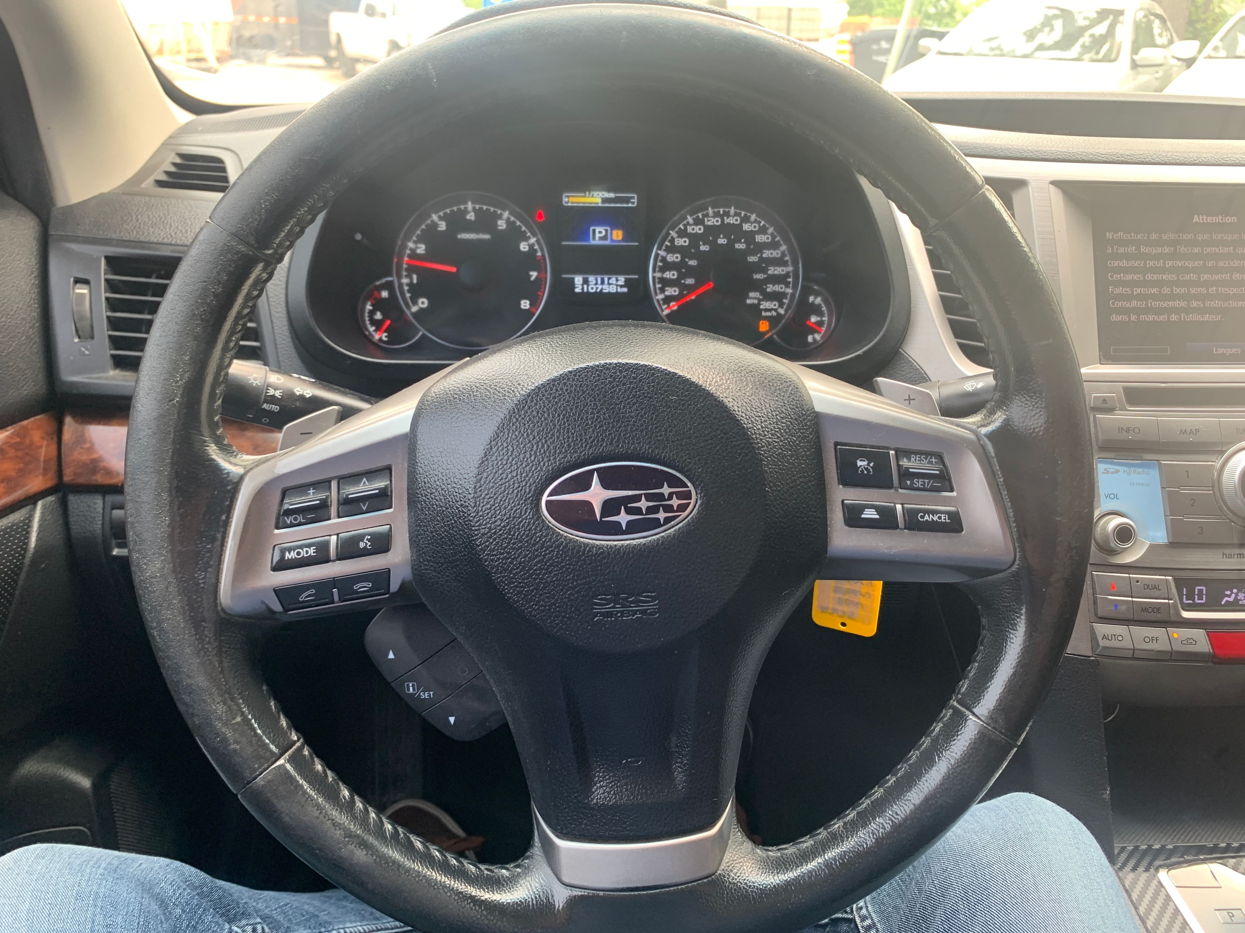 Subaru Legacy 2014 - Image 14