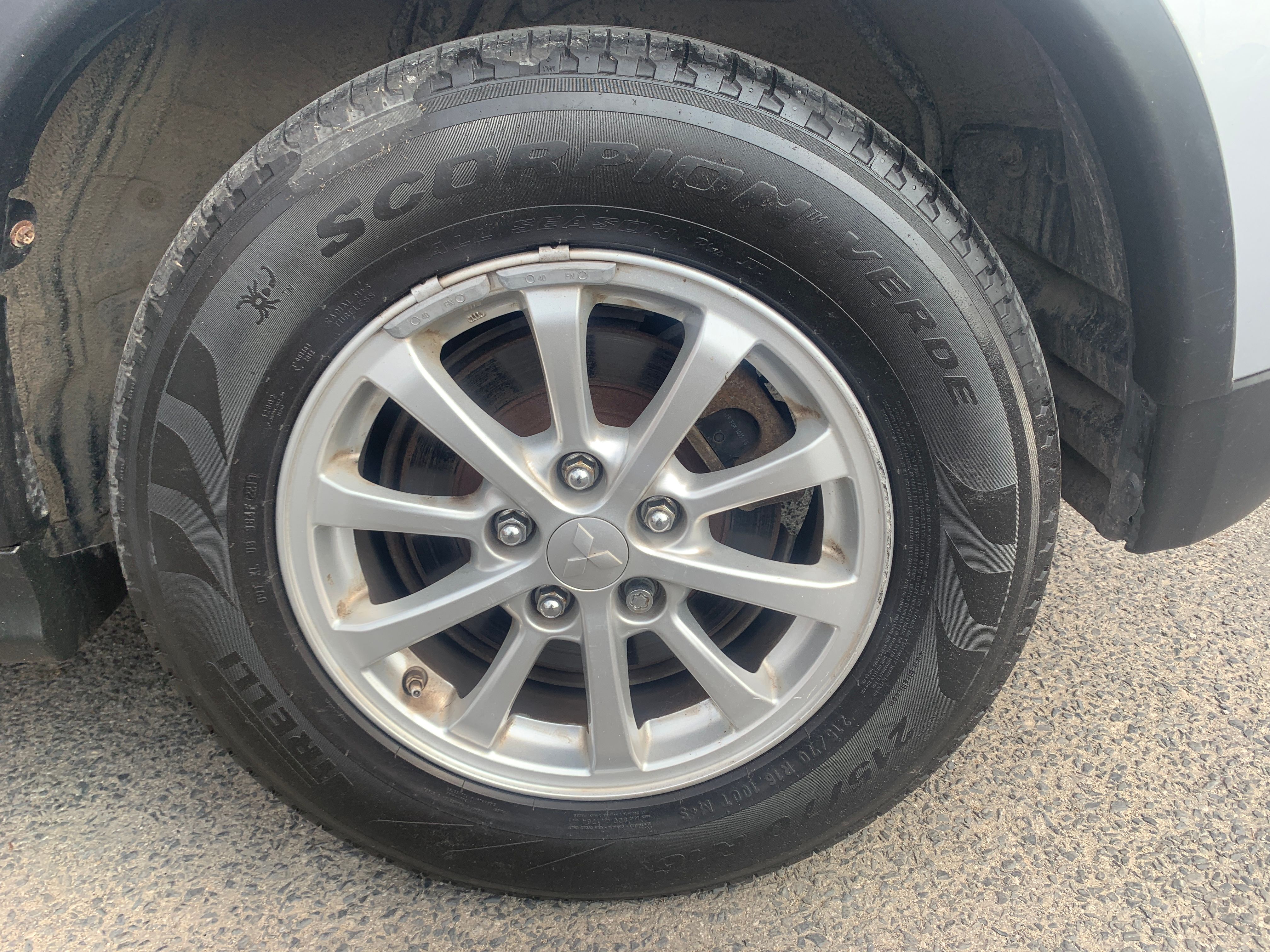 Mitsubishi RVR 2016 - Image 10