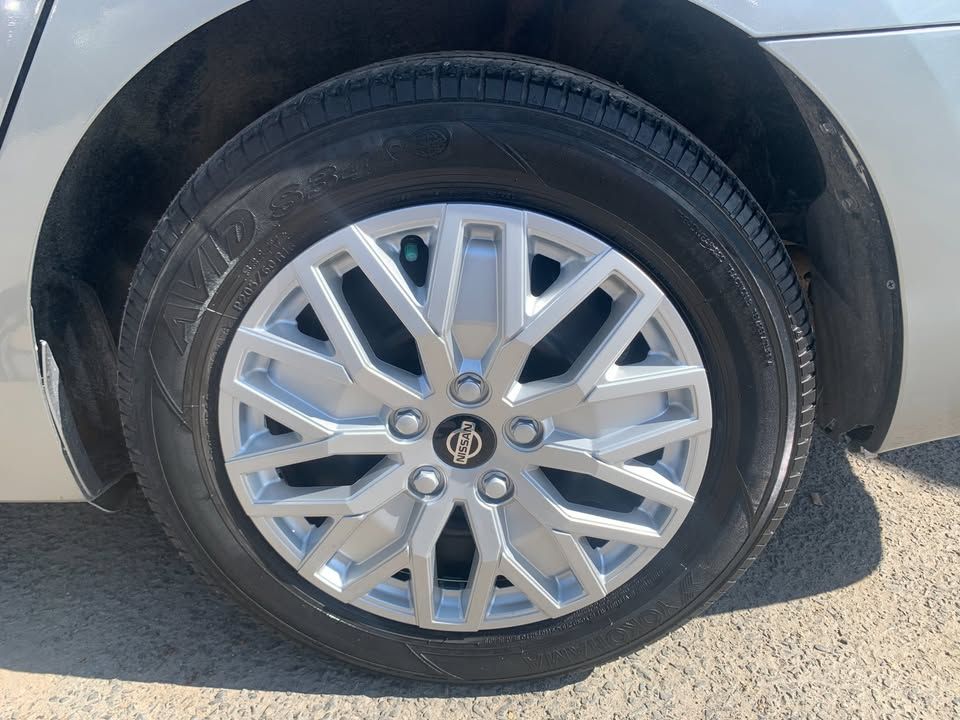 Nissan Sentra 2014 - Image 17