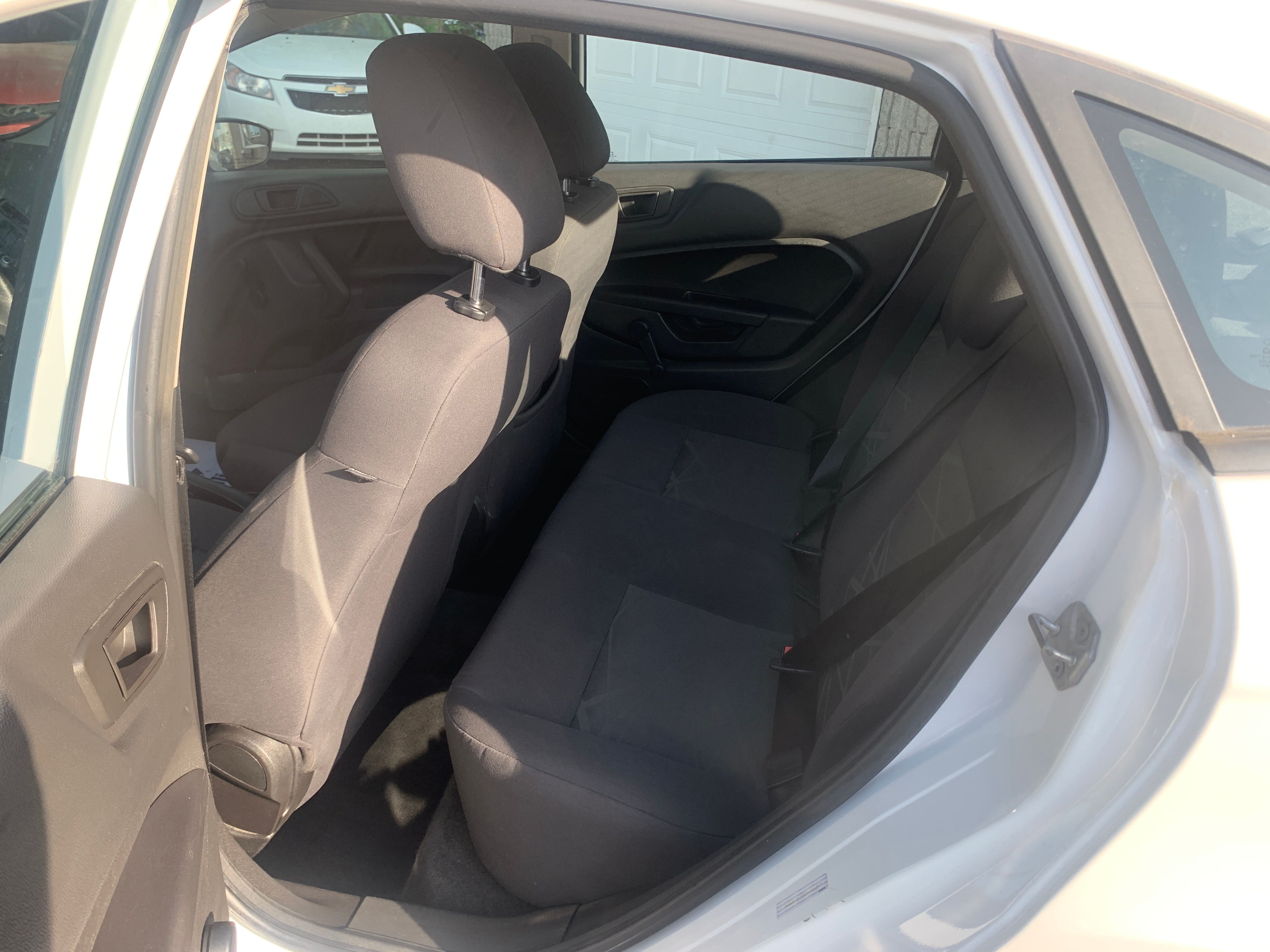 Ford Fiesta 2014 - Image 9