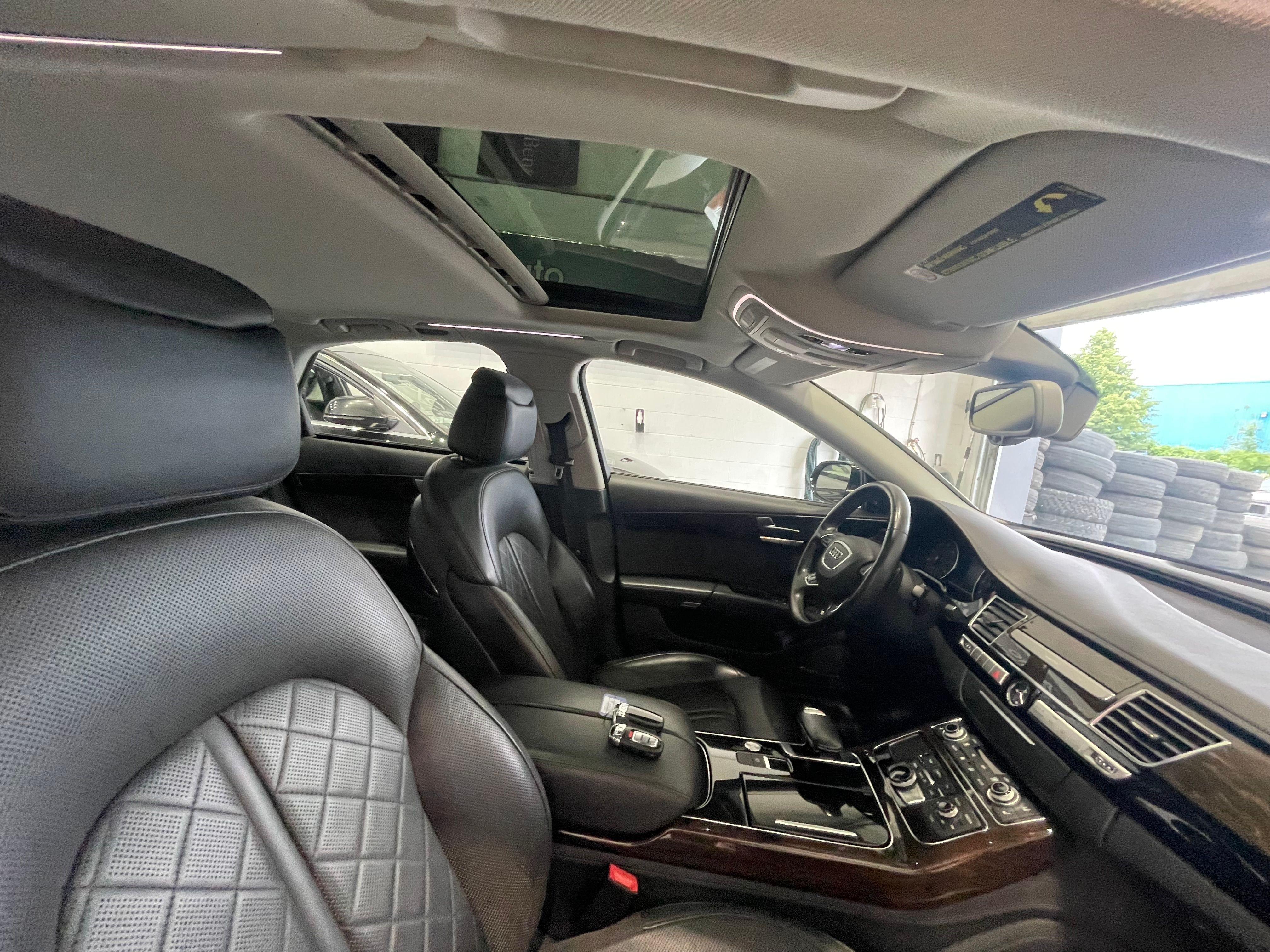 Audi A8 2013 - Image 7