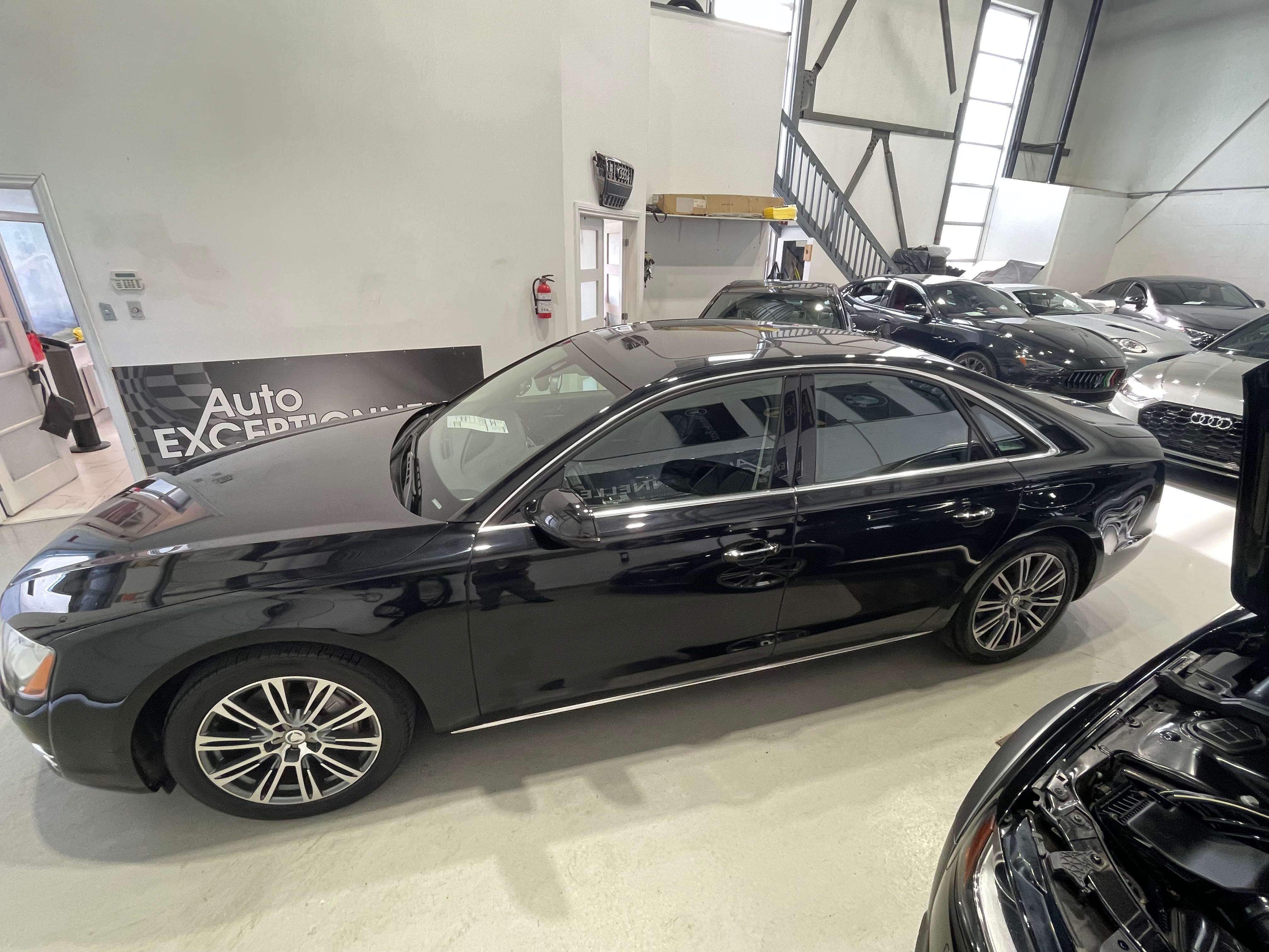Audi A8 2013 - Image 12