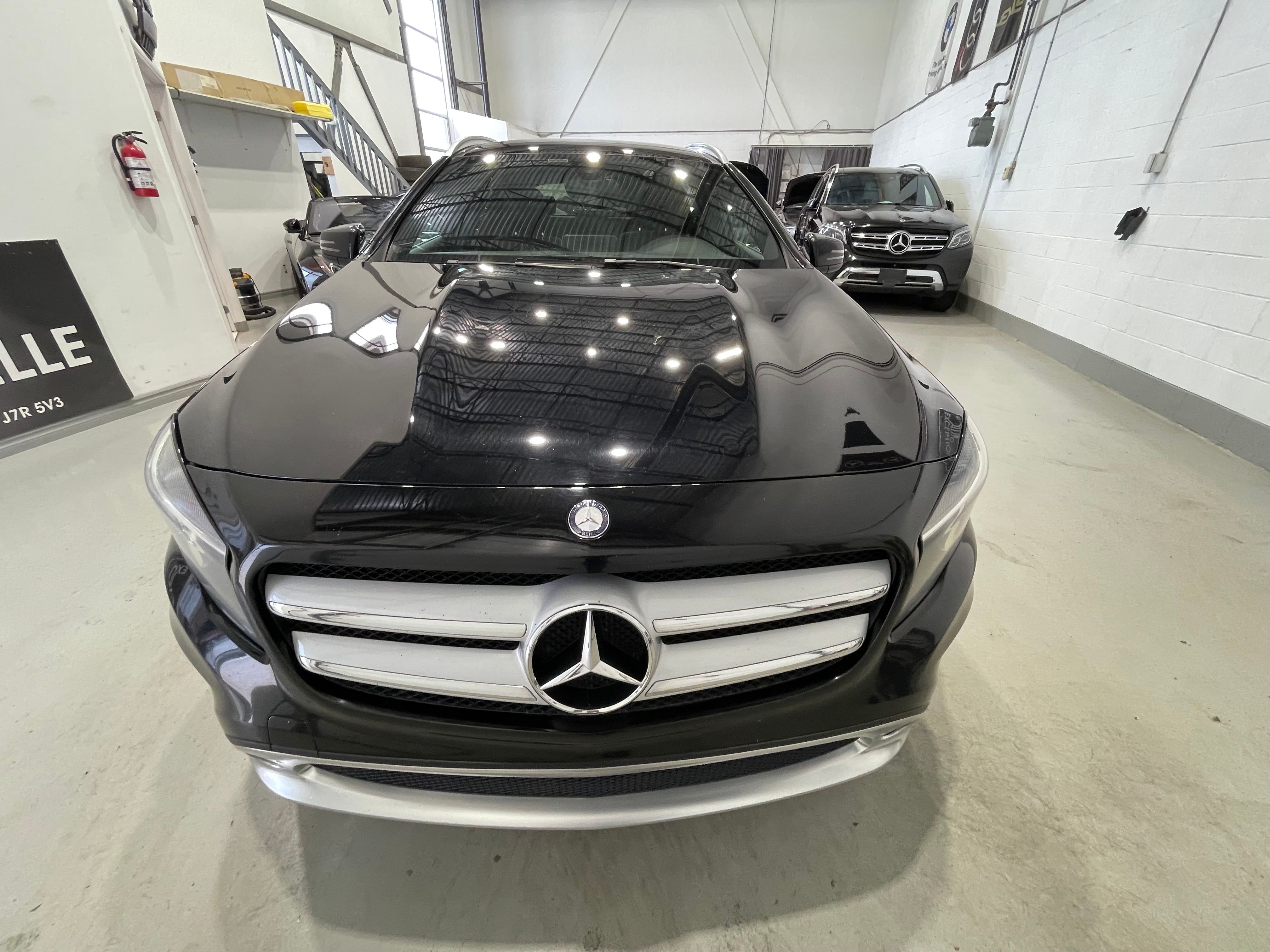 Mercedes-Benz GLA-Class 2017 - Image 21
