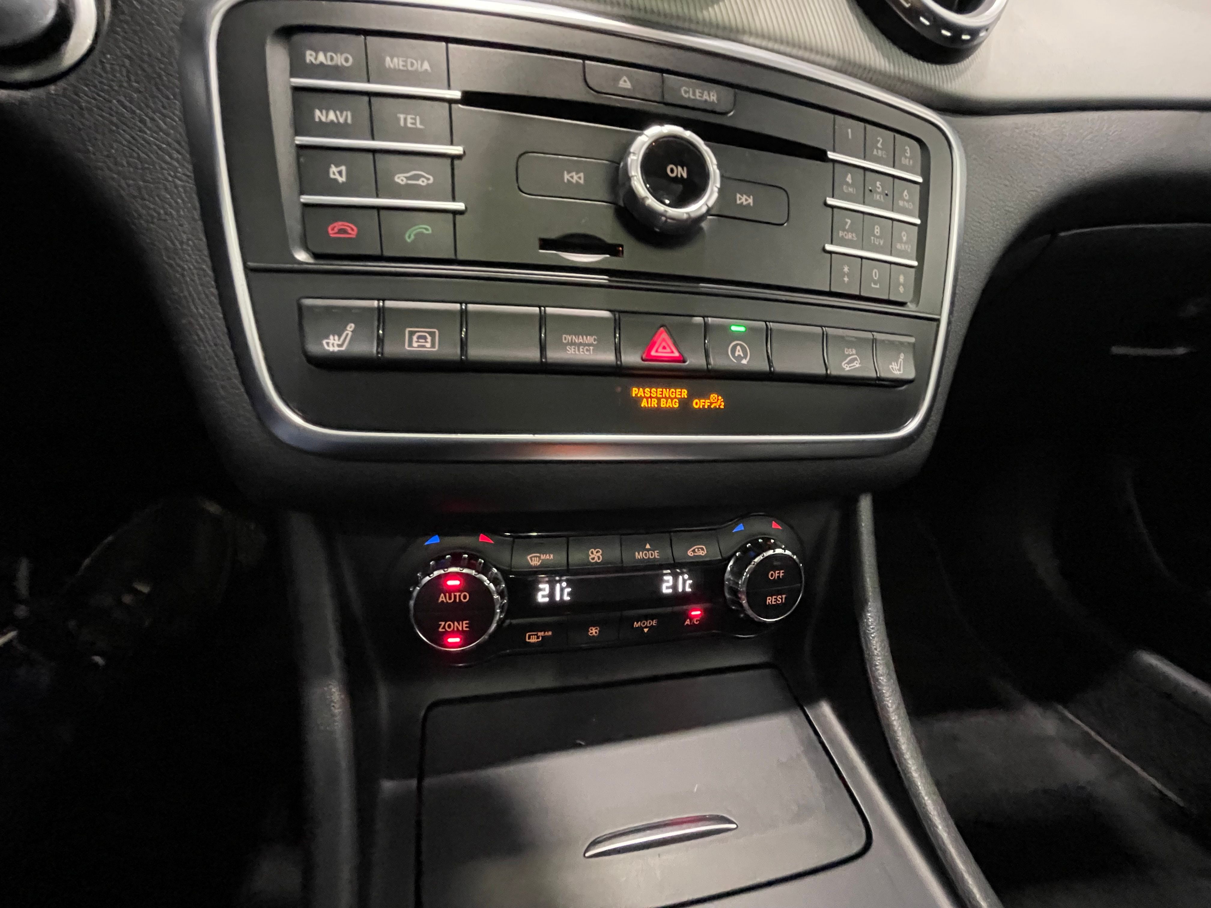 Mercedes-Benz GLA-Class 2017 - Image 29