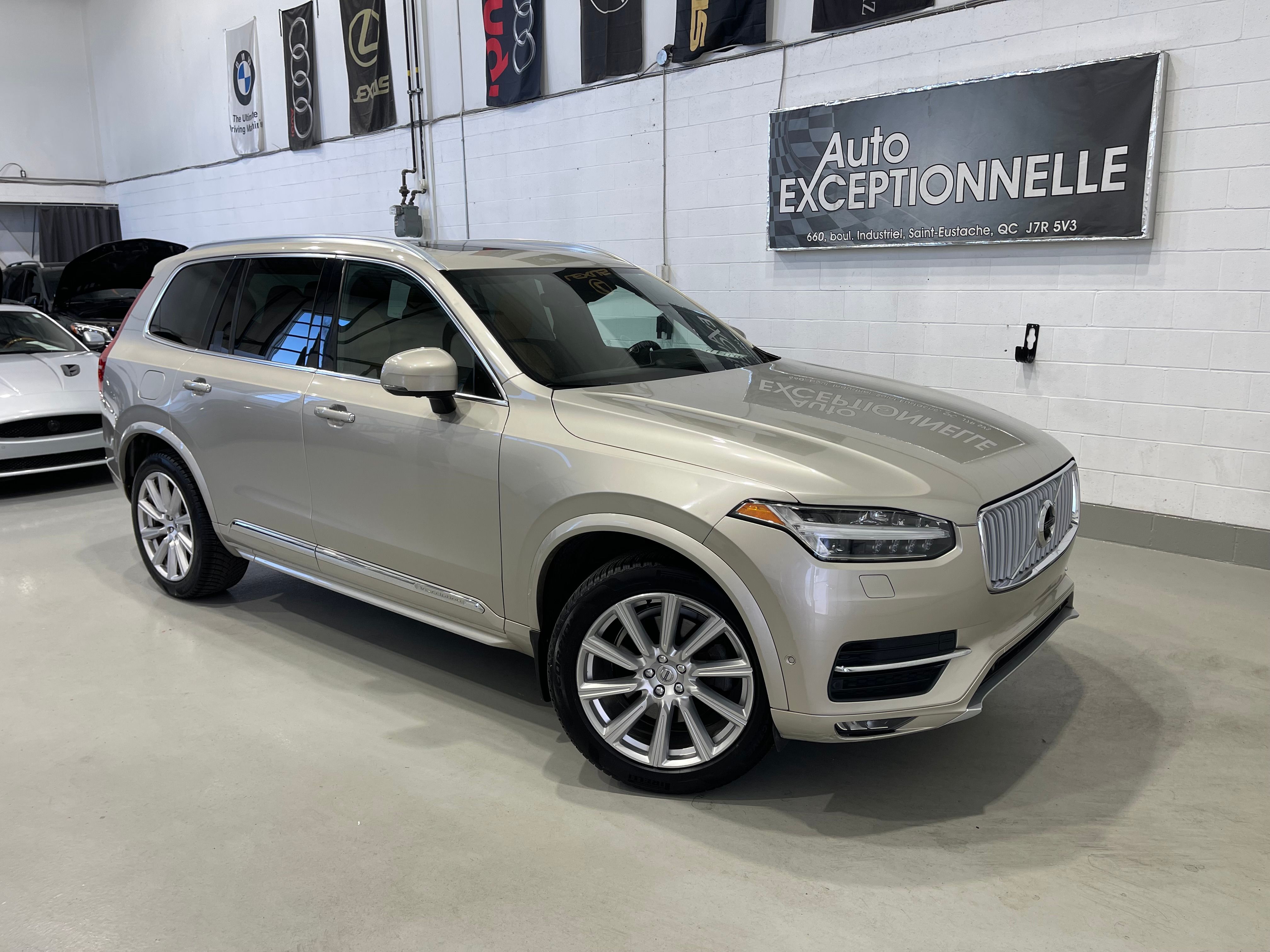 Volvo XC90 2017 - Image 1