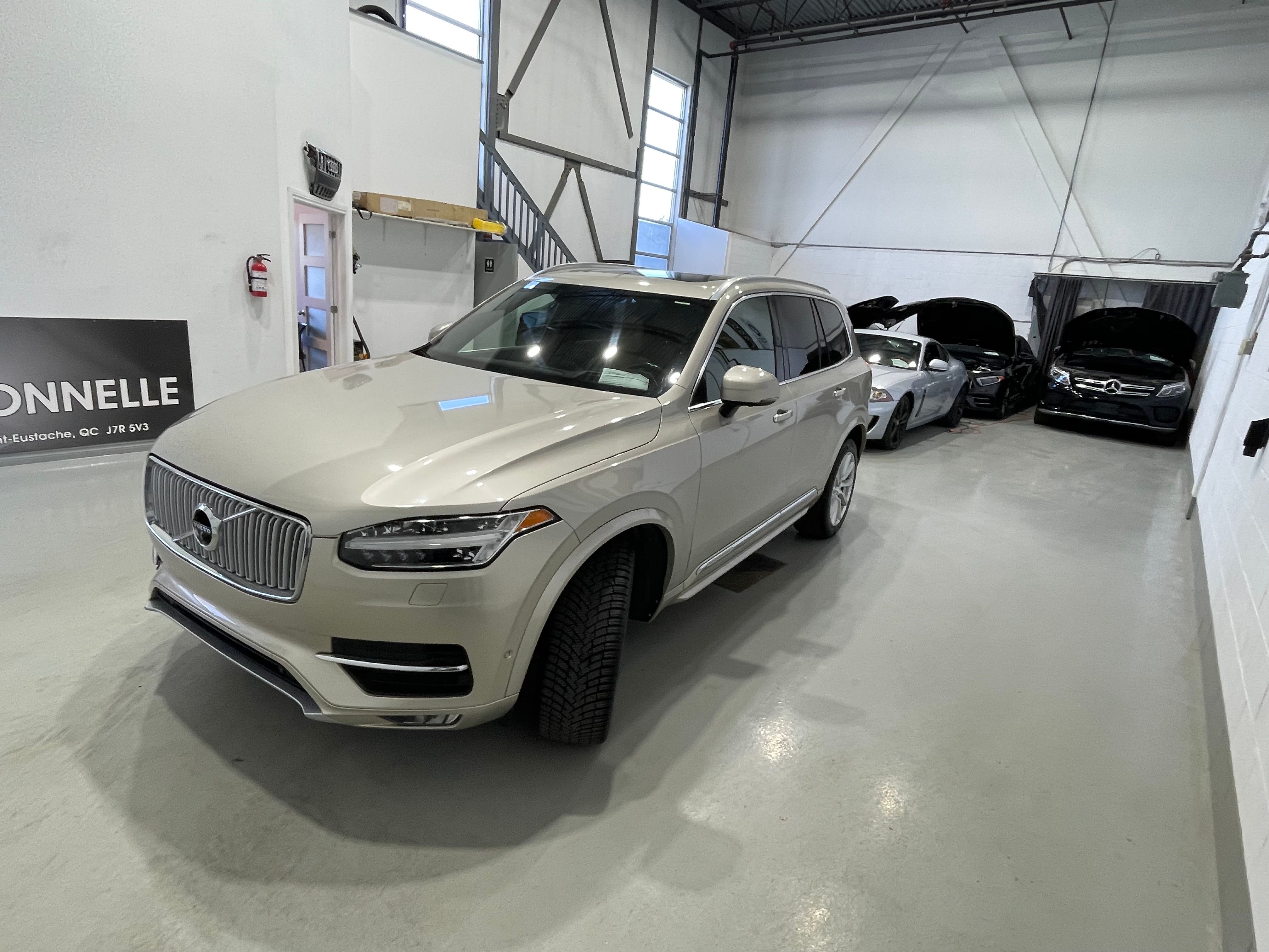 Volvo XC90 2017 - Image 7