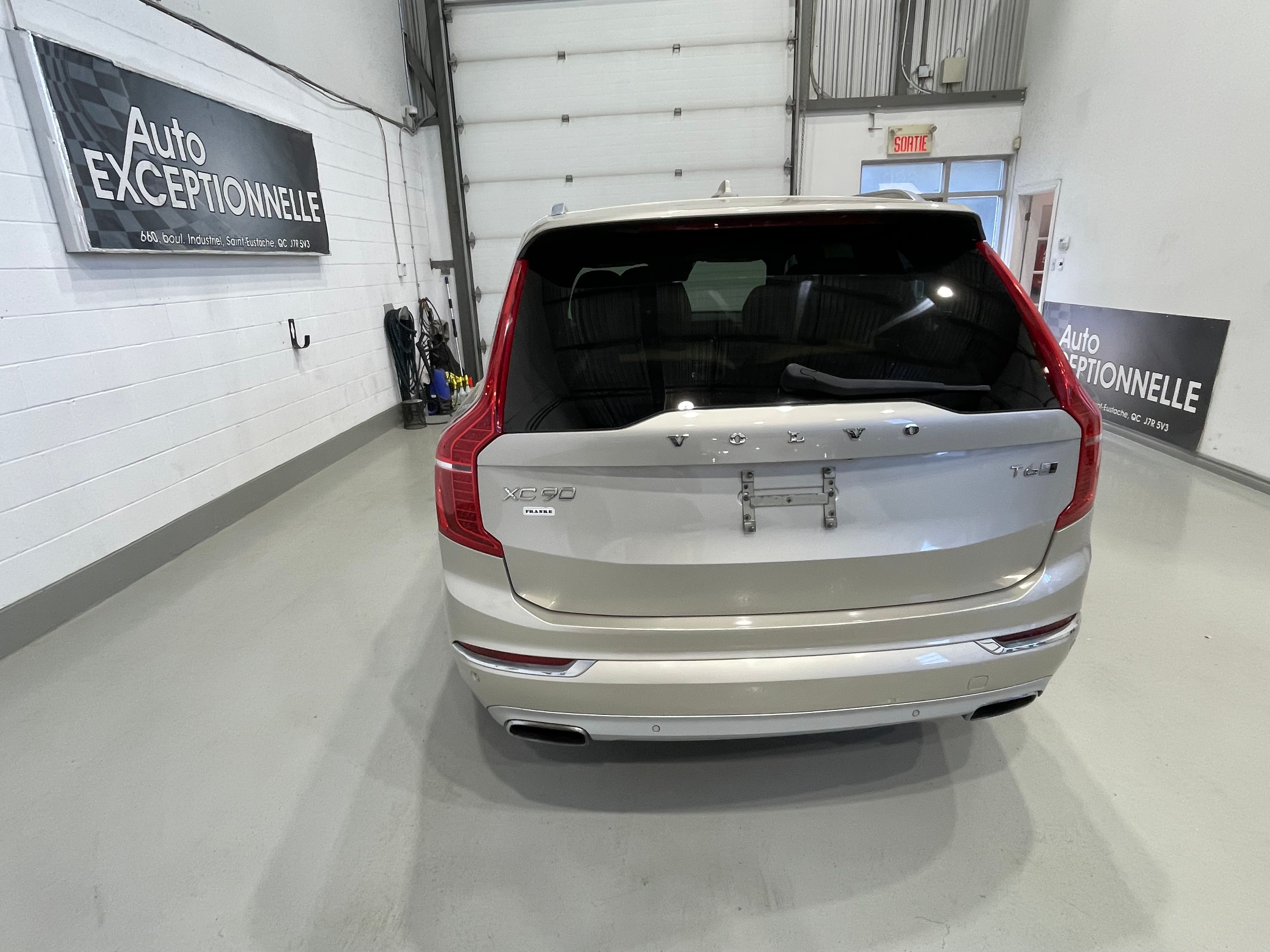 Volvo XC90 2017 - Image 10