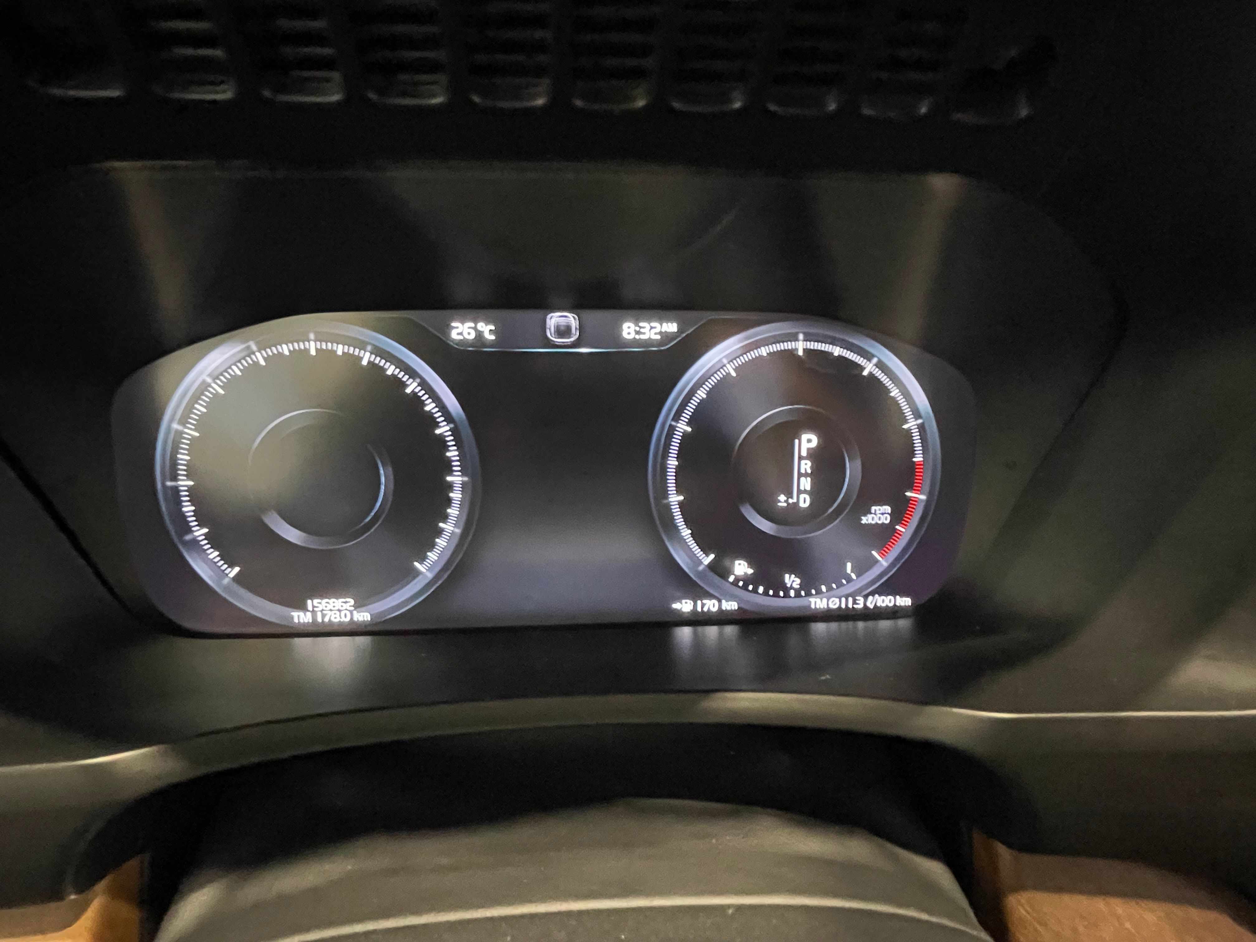 Volvo XC90 2017 - Image 42