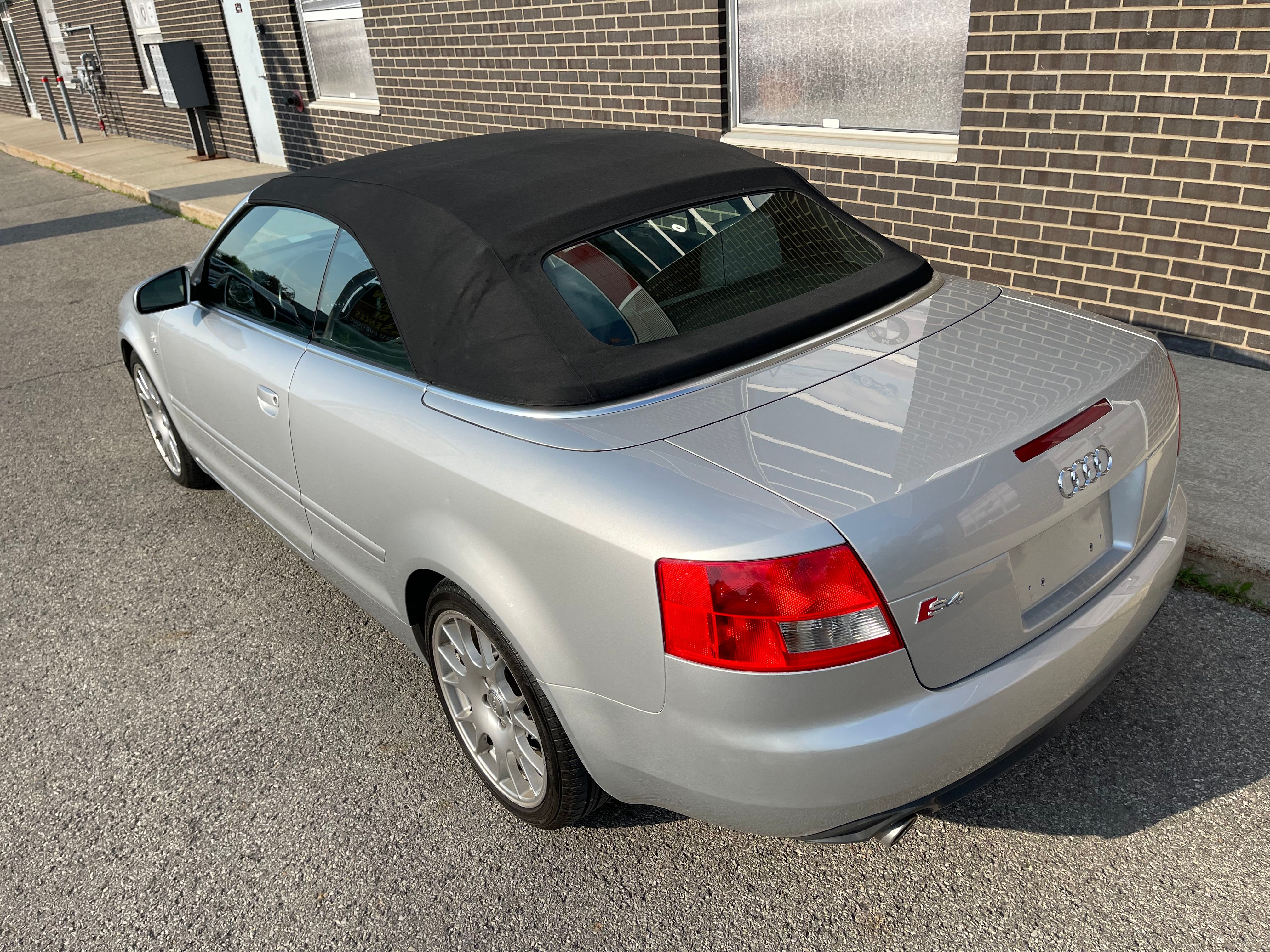 Audi S4 2006 - Image 18