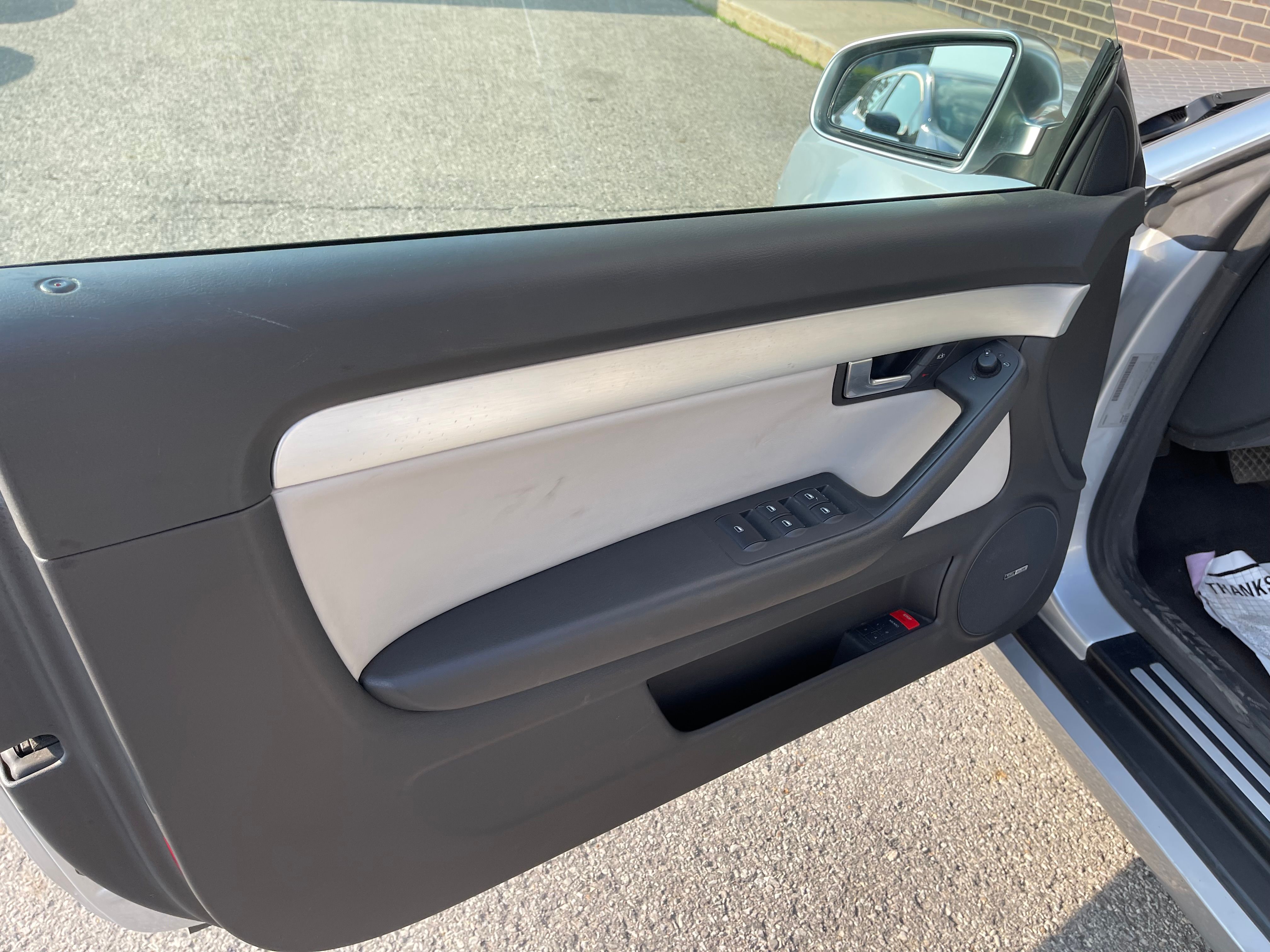 Audi S4 2006 - Image 23