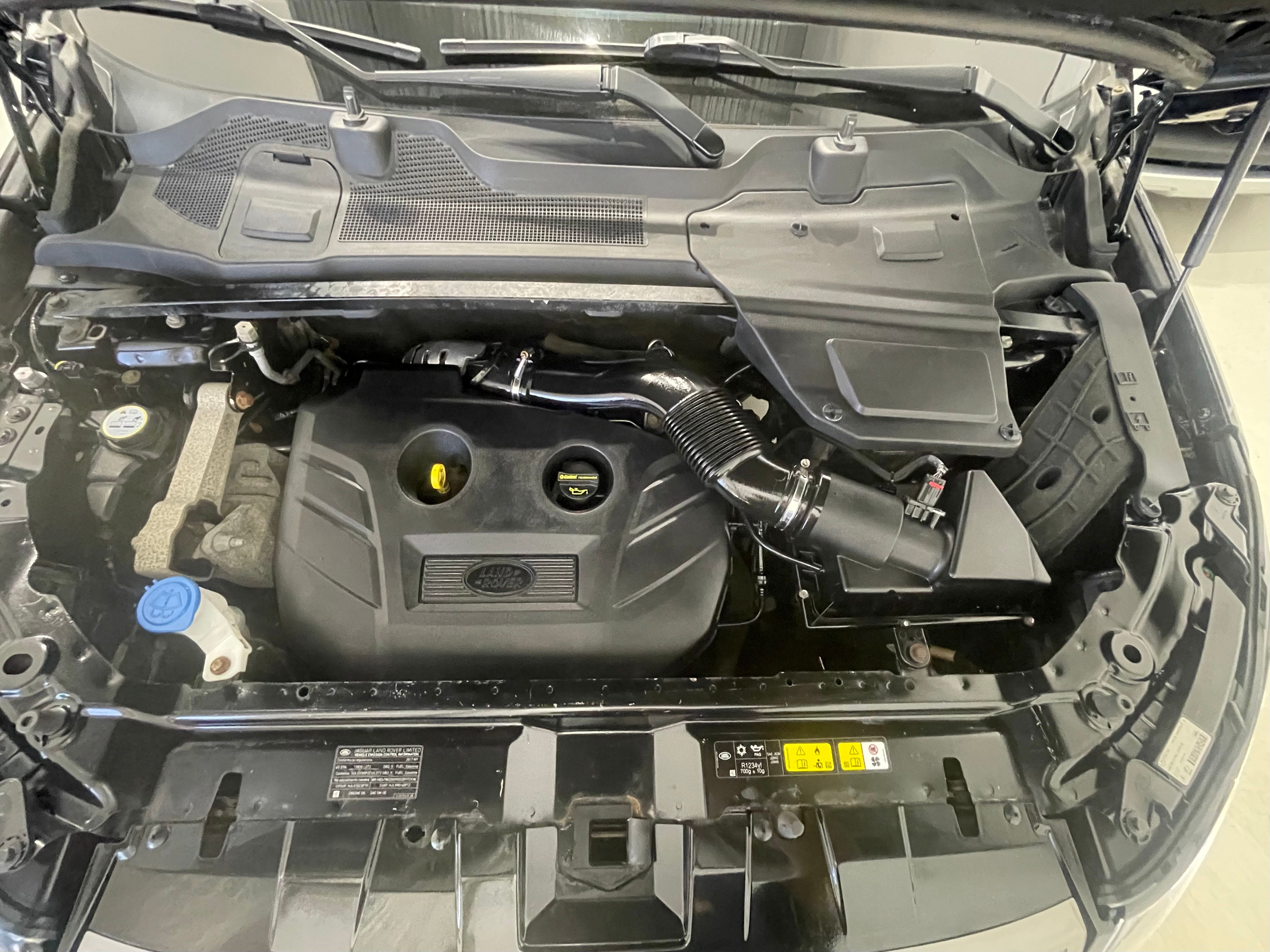 Land Rover Discovery Sport 2017 - Image 29