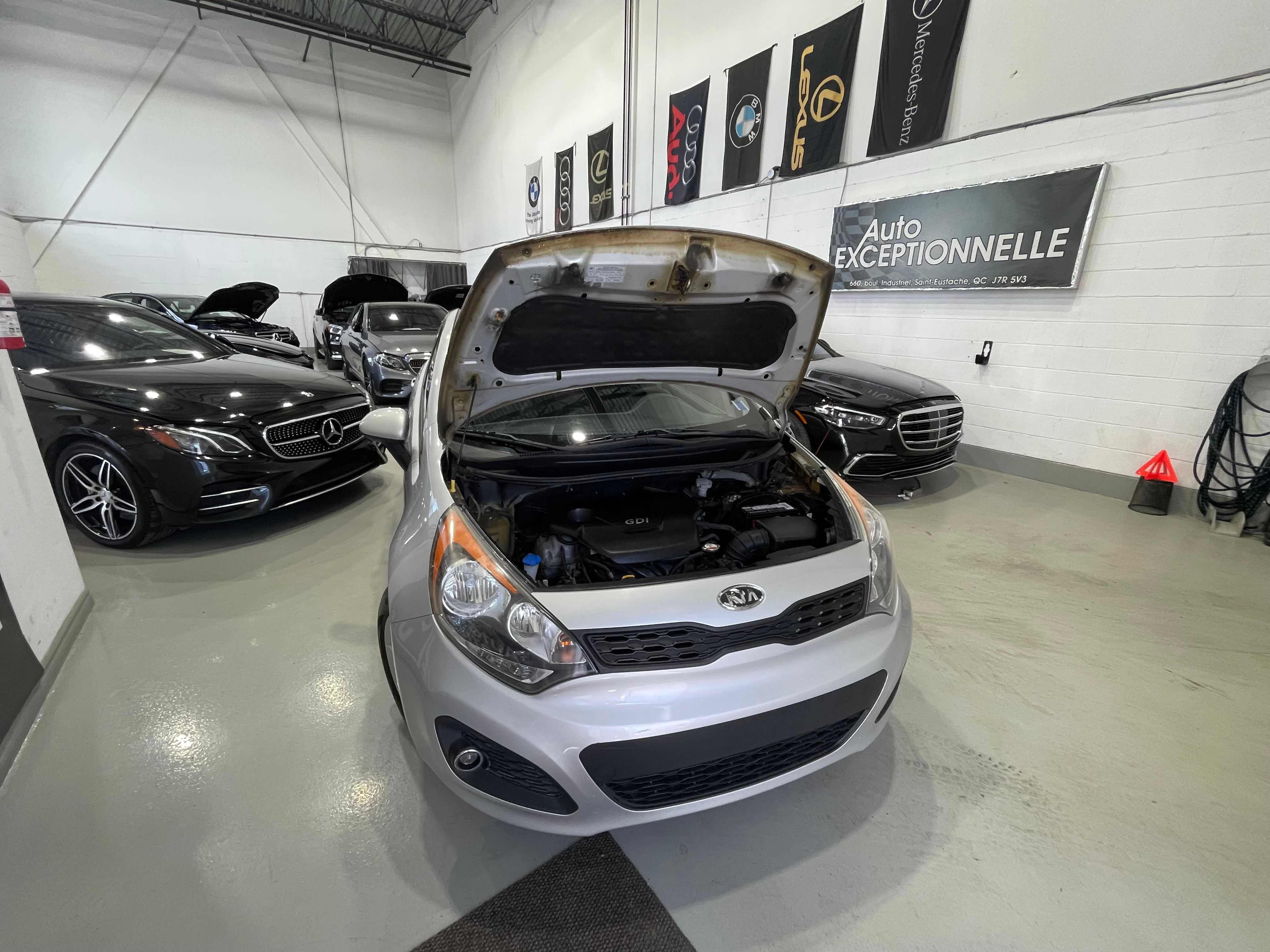 Kia Rio5 2012 - Image 4