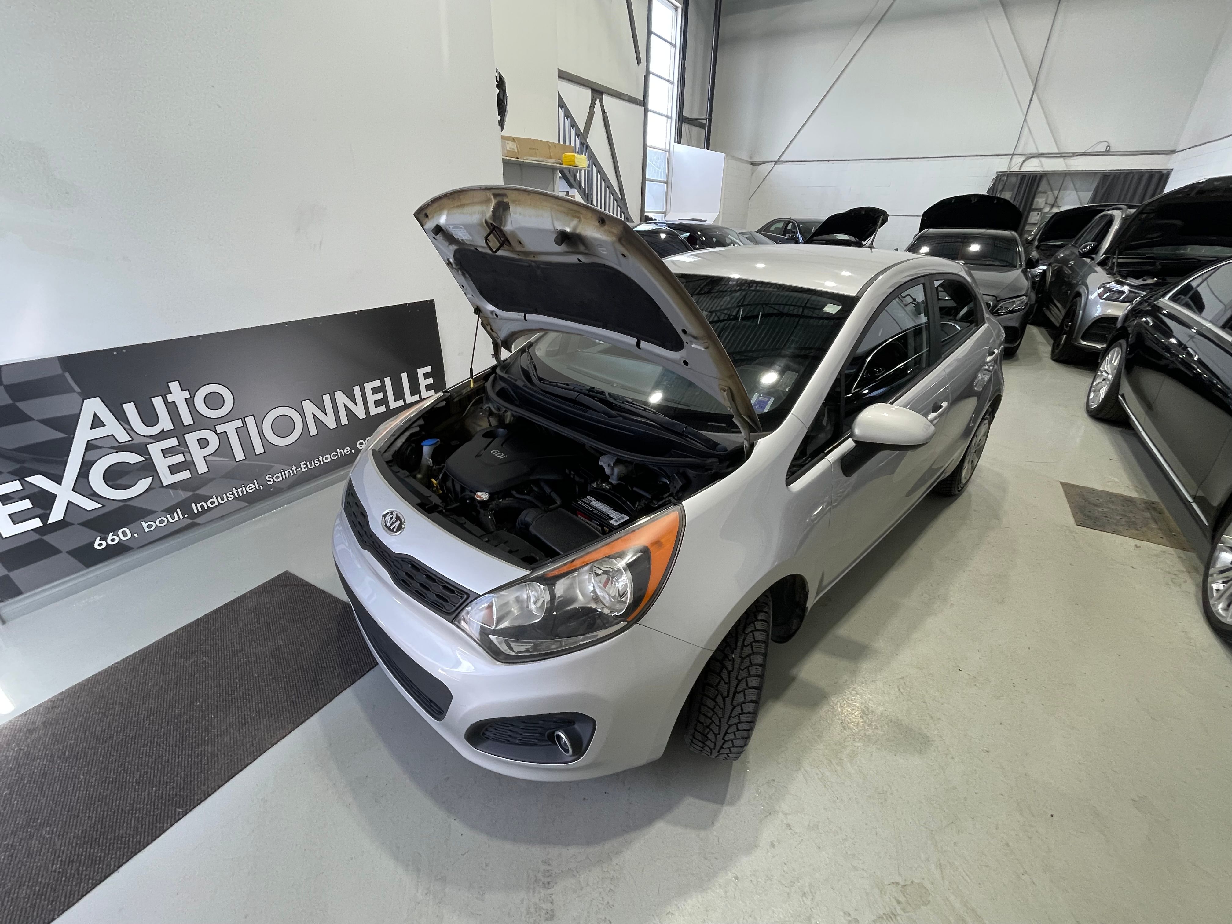 Kia Rio5 2012 - Image 7