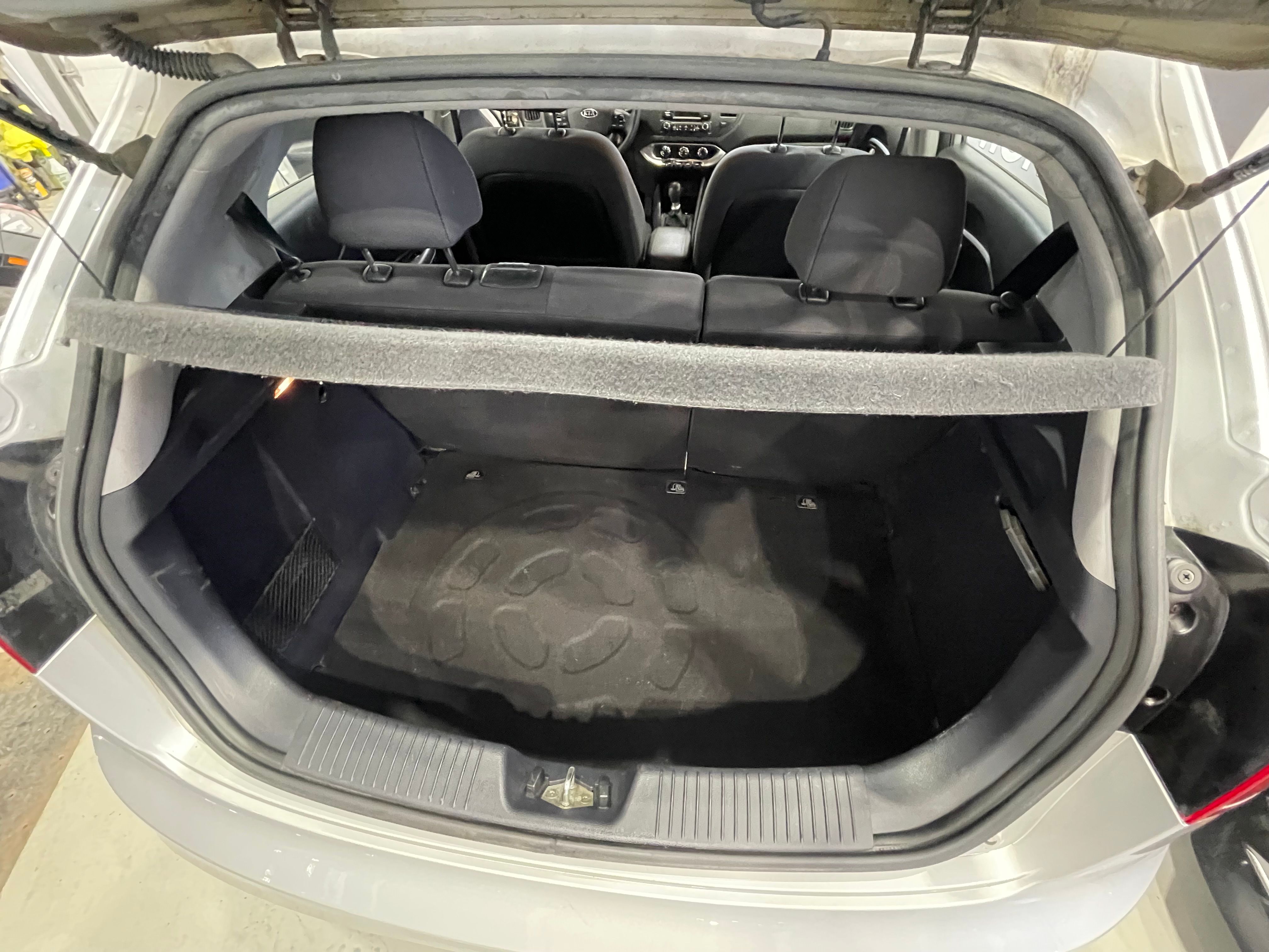 Kia Rio5 2012 - Image 23