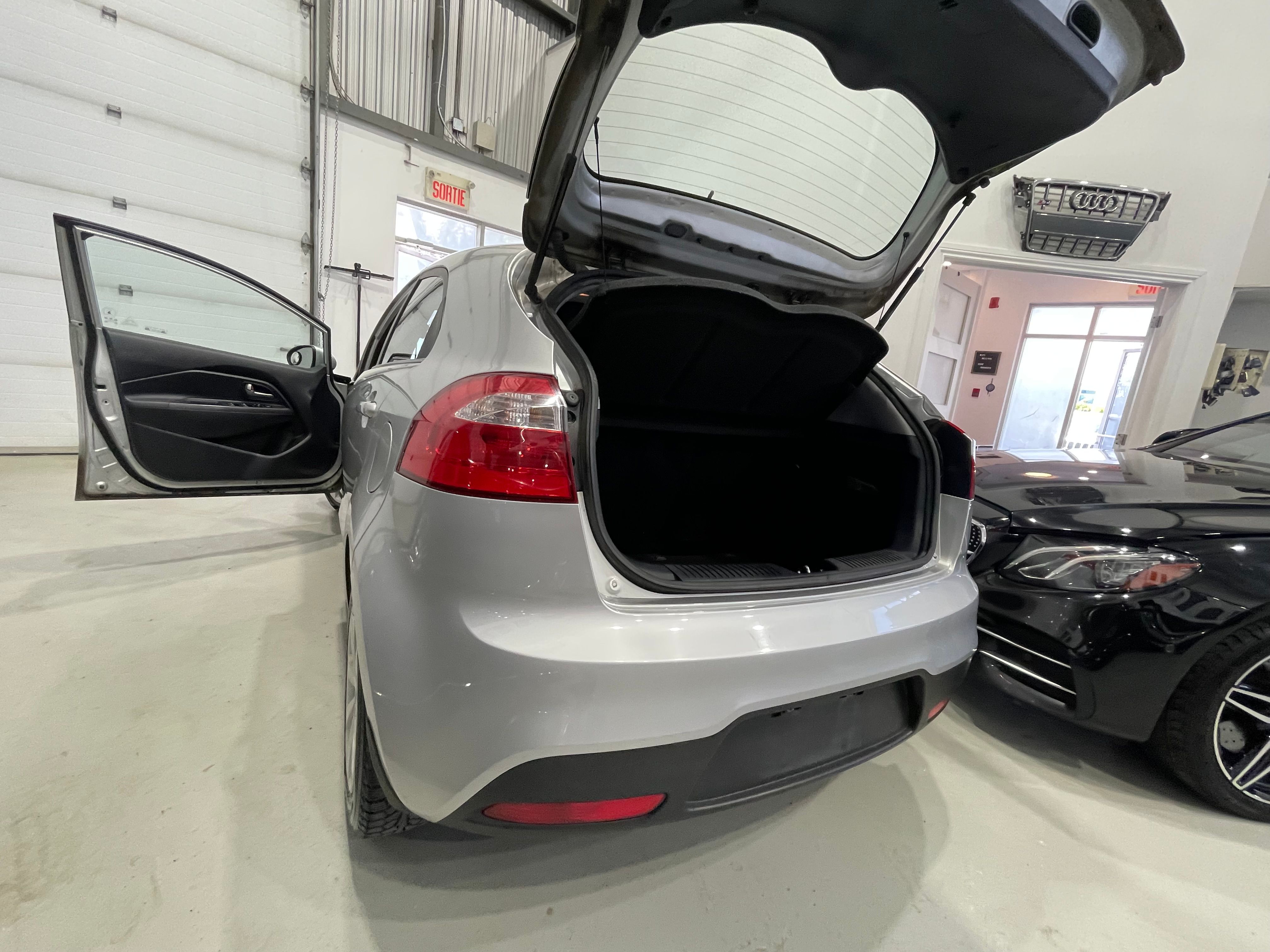 Kia Rio5 2012 - Image 25