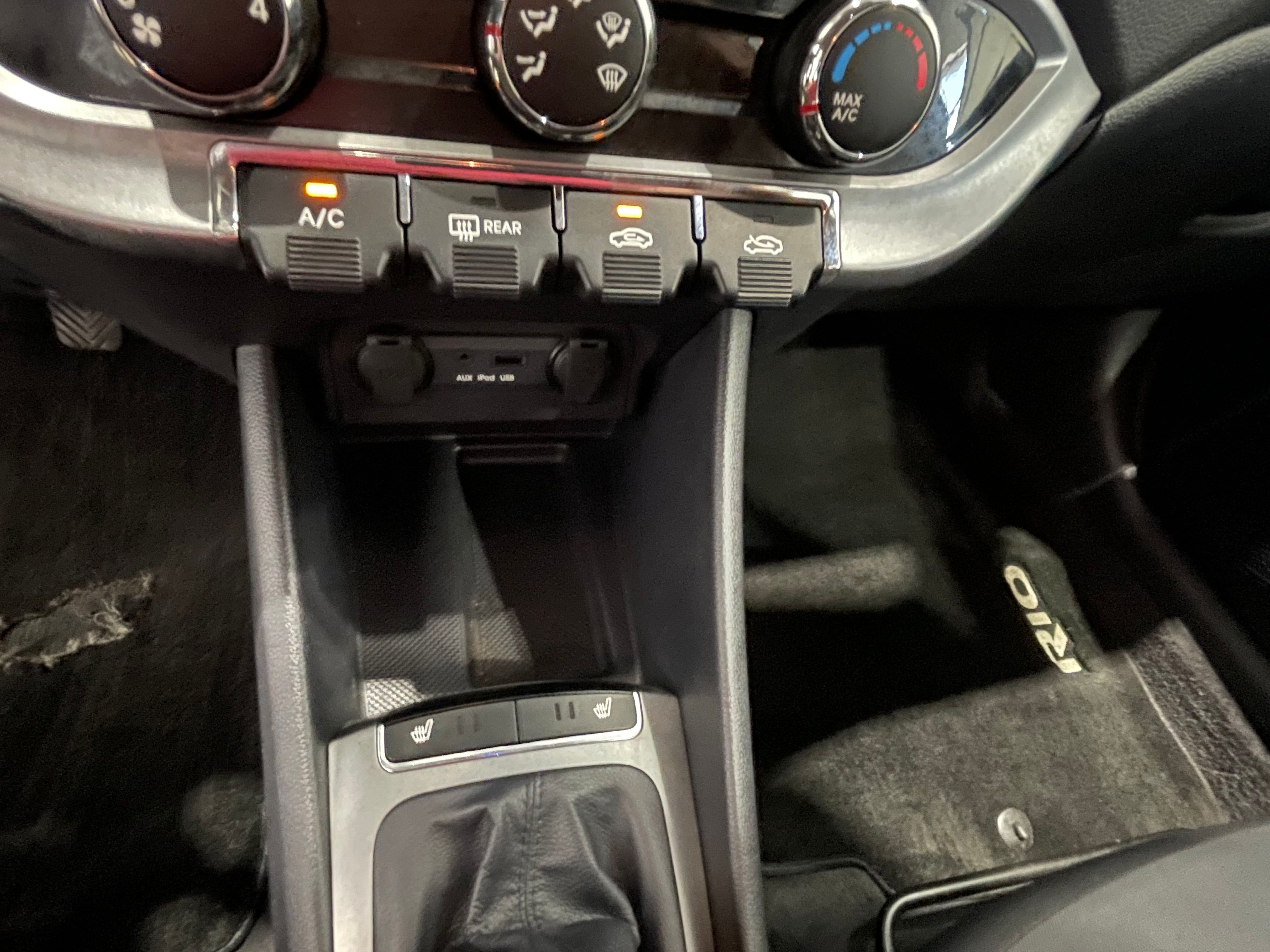 Kia Rio5 2012 - Image 31