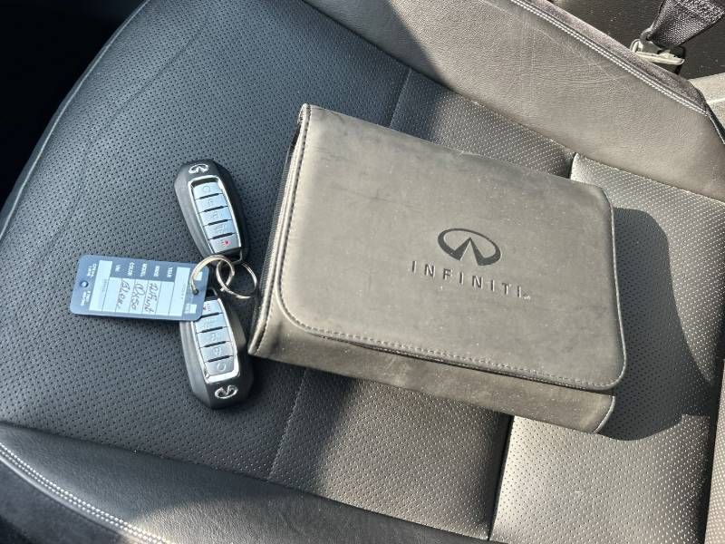 Infiniti QX50 2022 - Image 16
