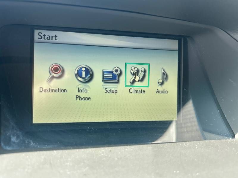Lexus RX 350 2010 - Image 13