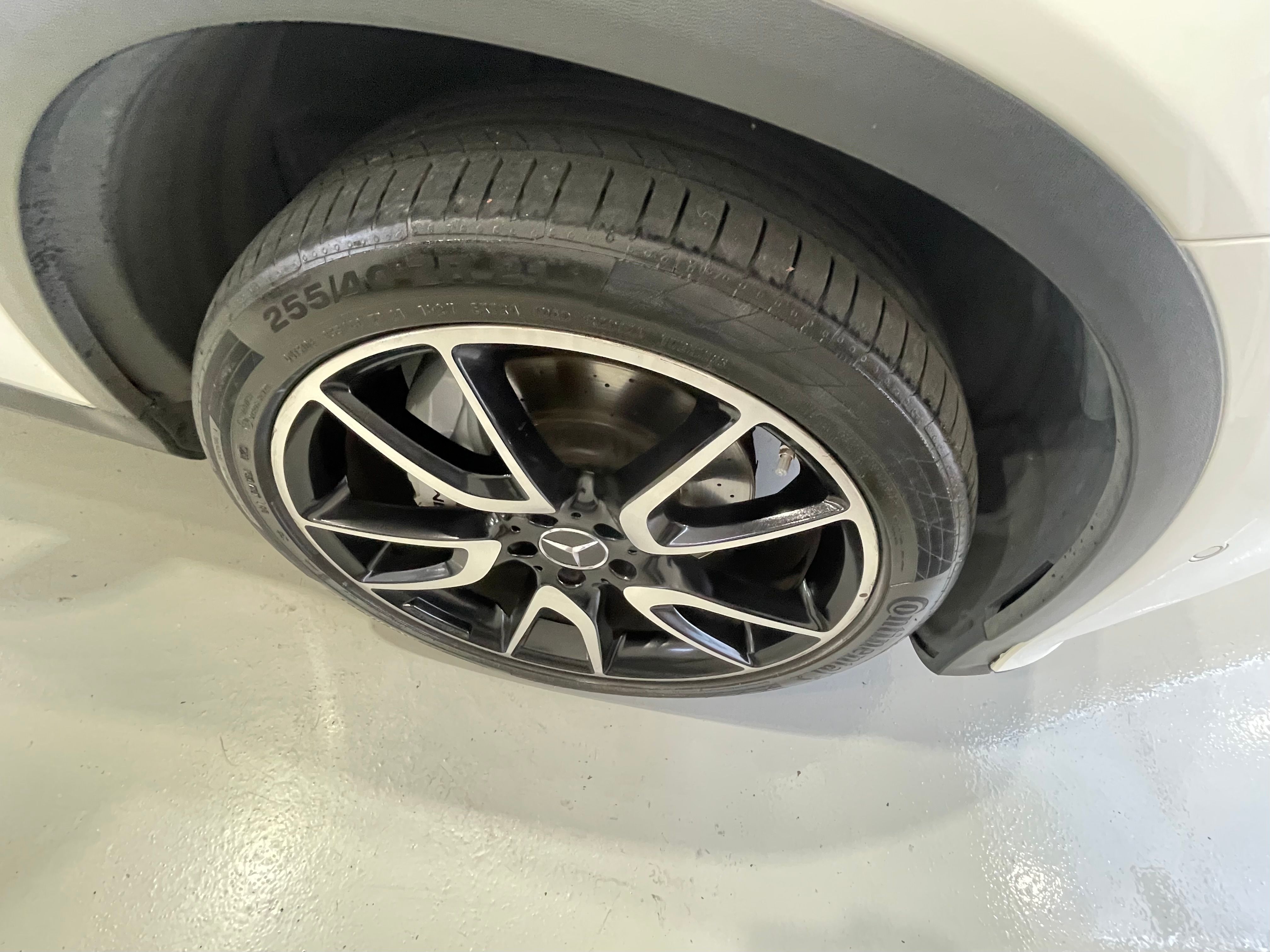 Mercedes-Benz GLC-Class 2019 - Image 14